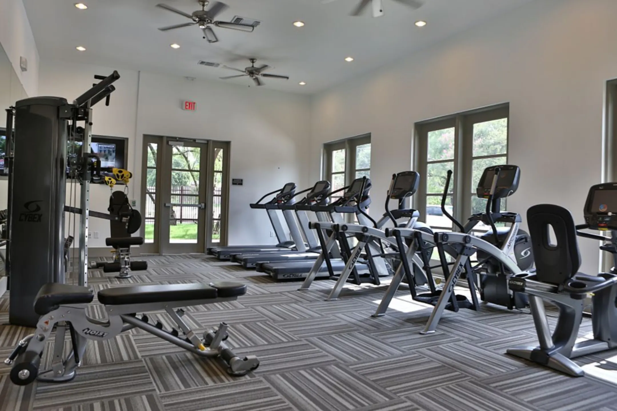 Fitness Weight Room - Alcove at Alamo Heights - San Antonio, TX
