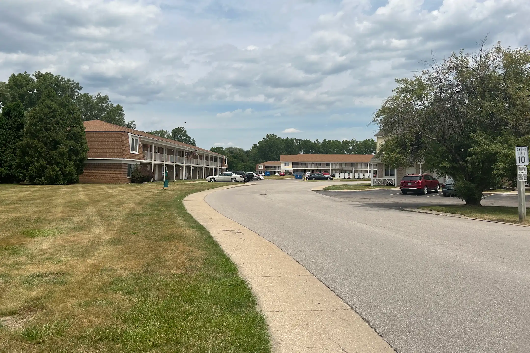 River Ridge Apartments 8059 Mcdermitt Dr Davison, MI Apartments for Rent Rent.