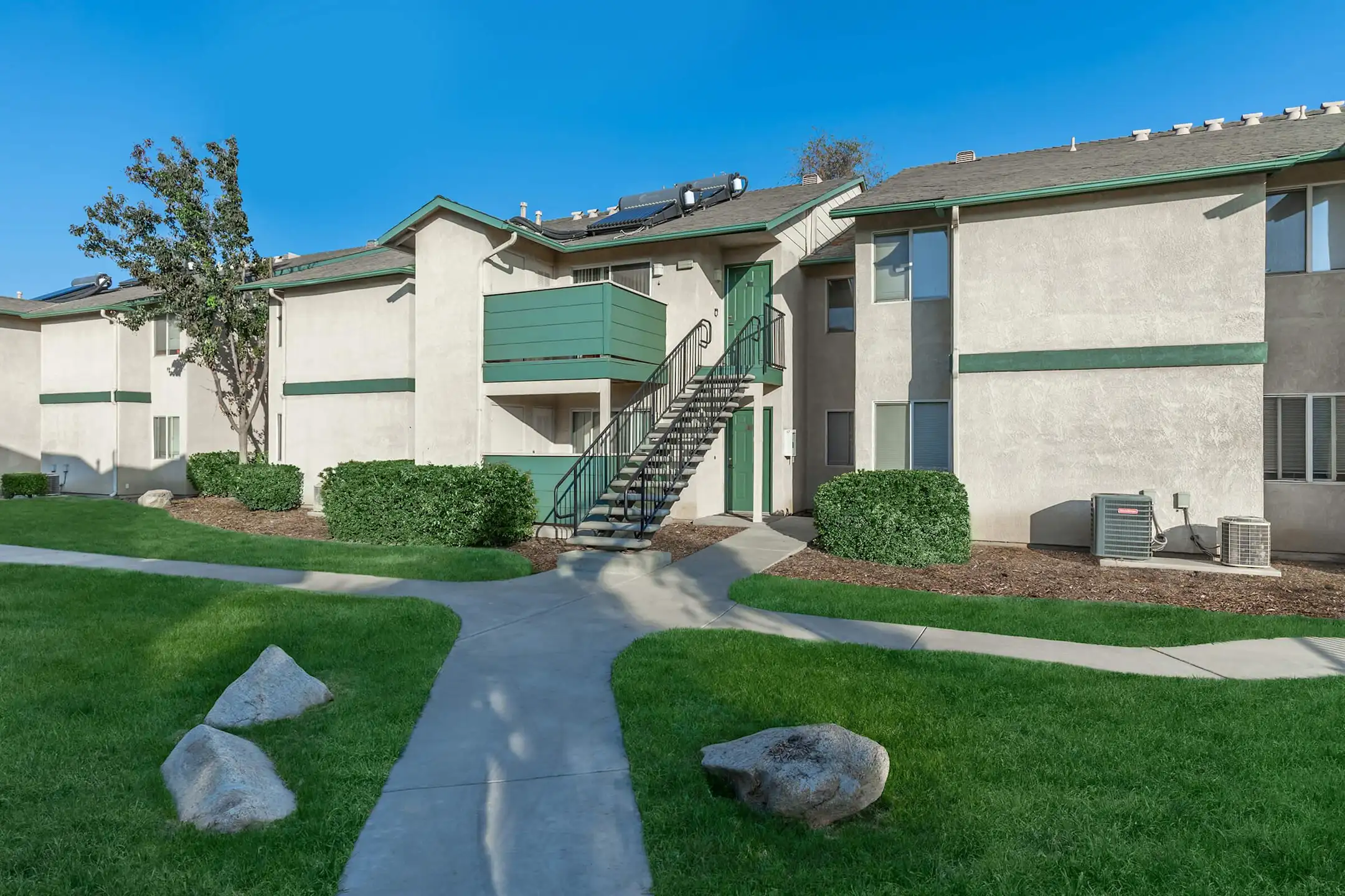 CEDARBROOK APARTMENTS Apartments Hanford, CA 93230