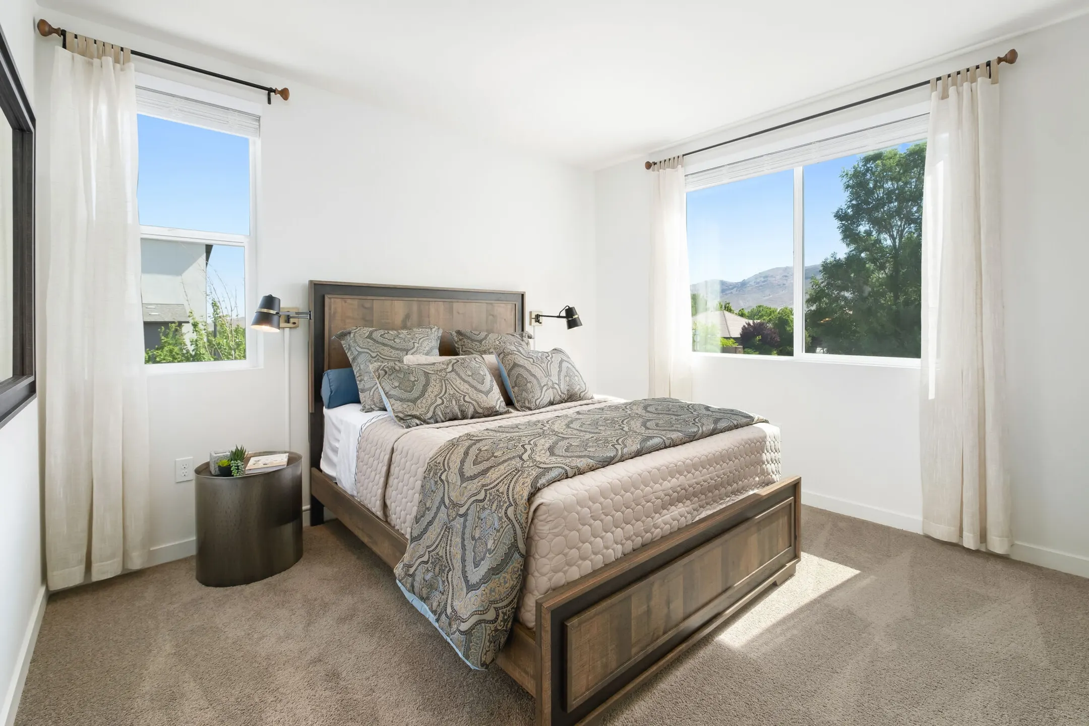 Bedroom - Indigo Apartments - Reno, NV