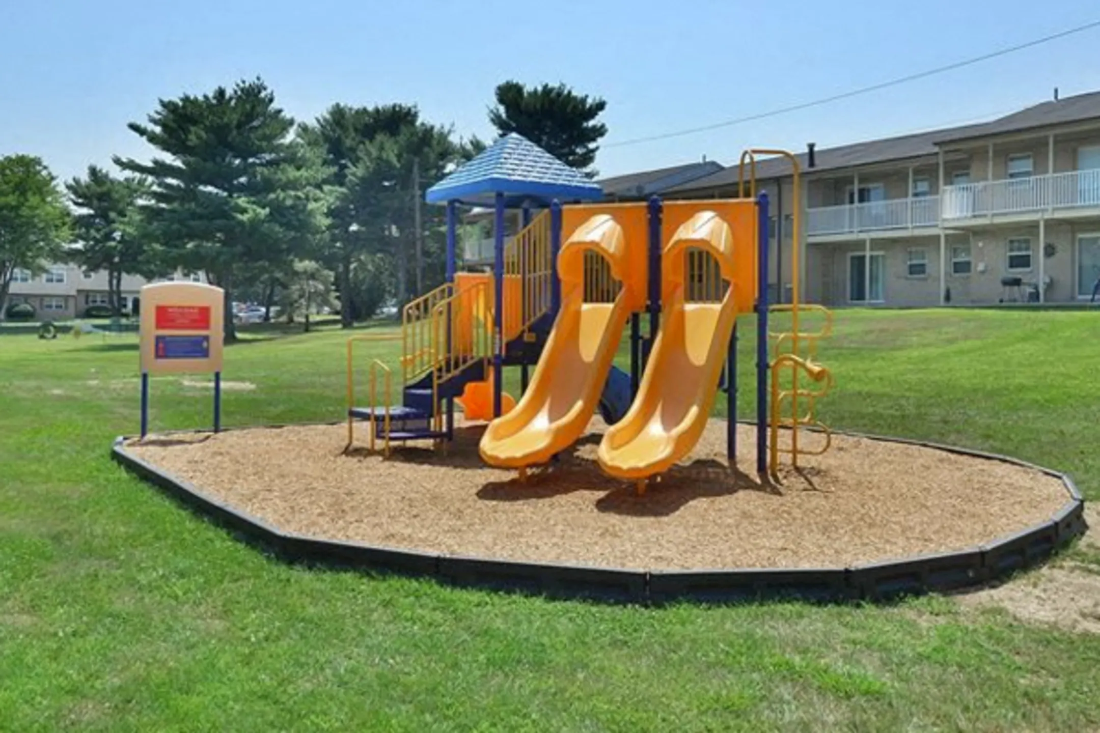 Playground - Eastampton Gardens Apartment Homes - Mount Holly, NJ