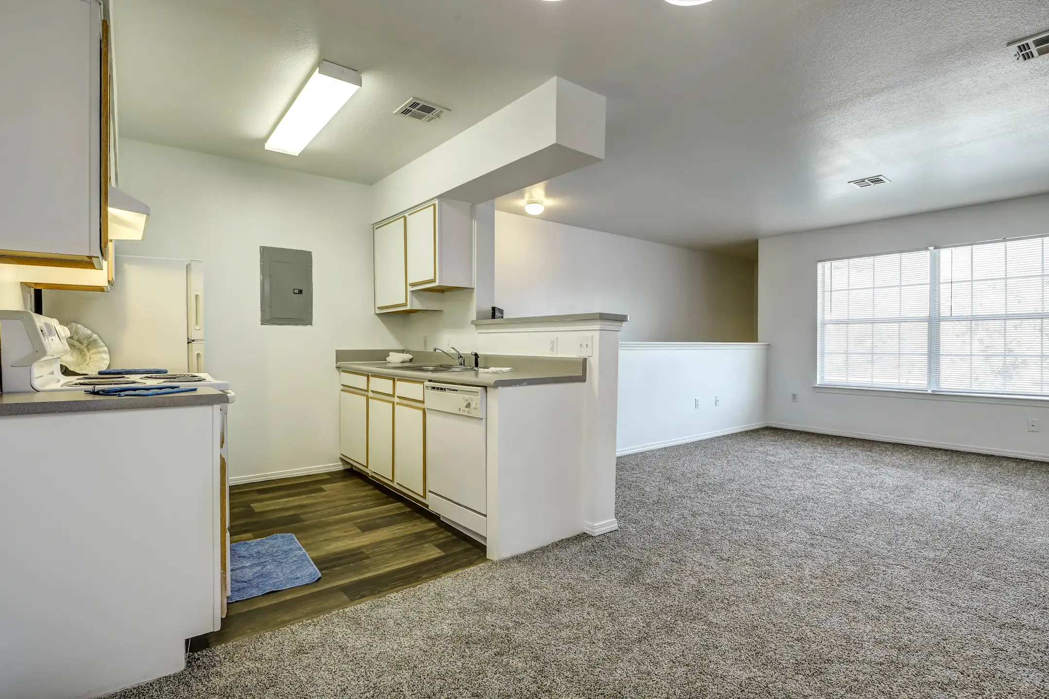 The Gardens at Pryor Creek 700 N Elliott St Pryor, OK Apartments