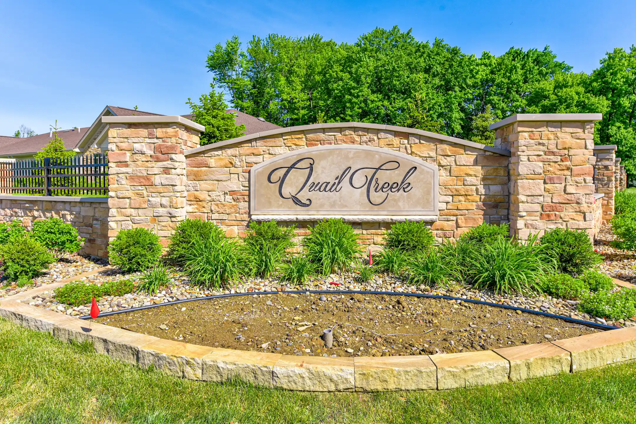 Quail Creek Condominiums 890 Quail Creek Blvd. Cuyahoga Falls, OH Apartments for Rent Rent.