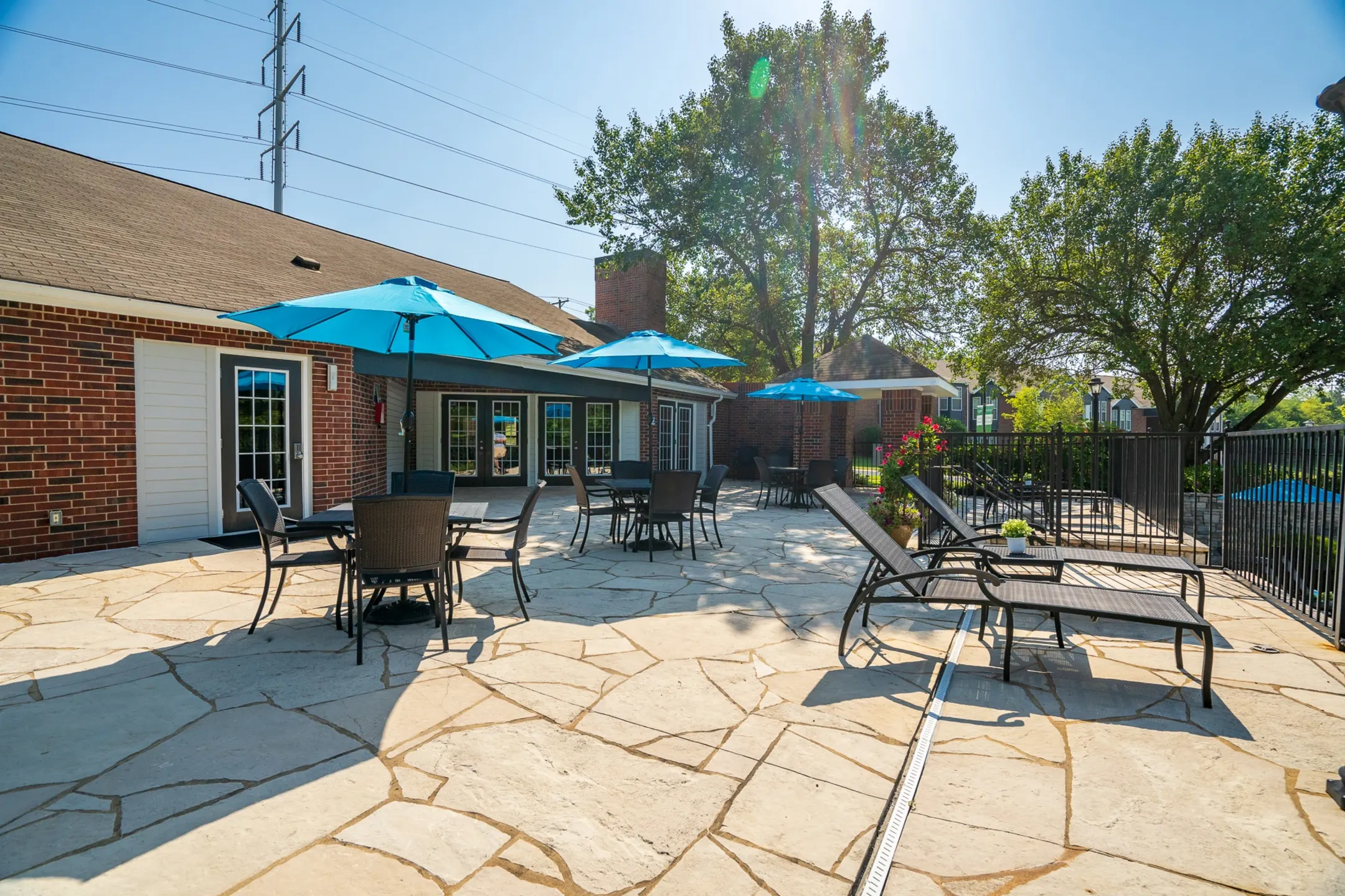 Willowbend Apartments Apartments Chesterfield, MO 63017