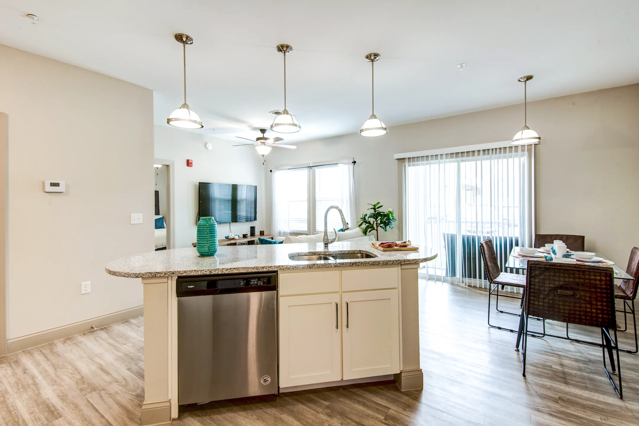 Kitchen - The Hamilton at Lakeside - Kissimmee, FL