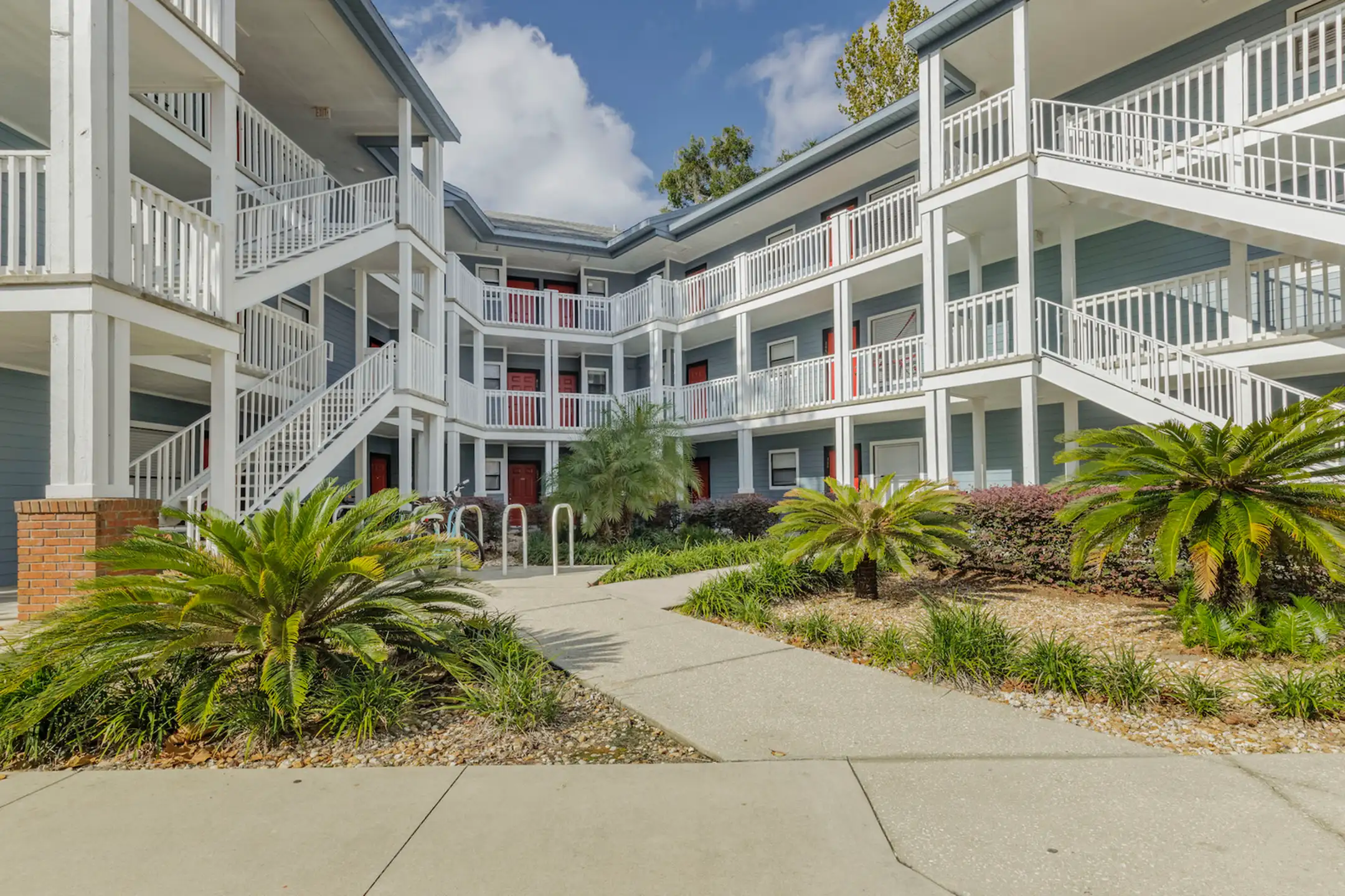 College Park at Midtown Apartments Gainesville, FL 32603
