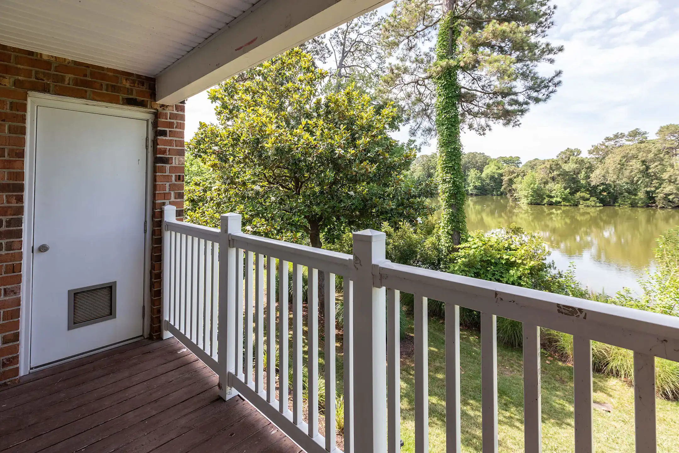 Patio / Deck - Falcon Point Apartment Homes - Virginia Beach, VA