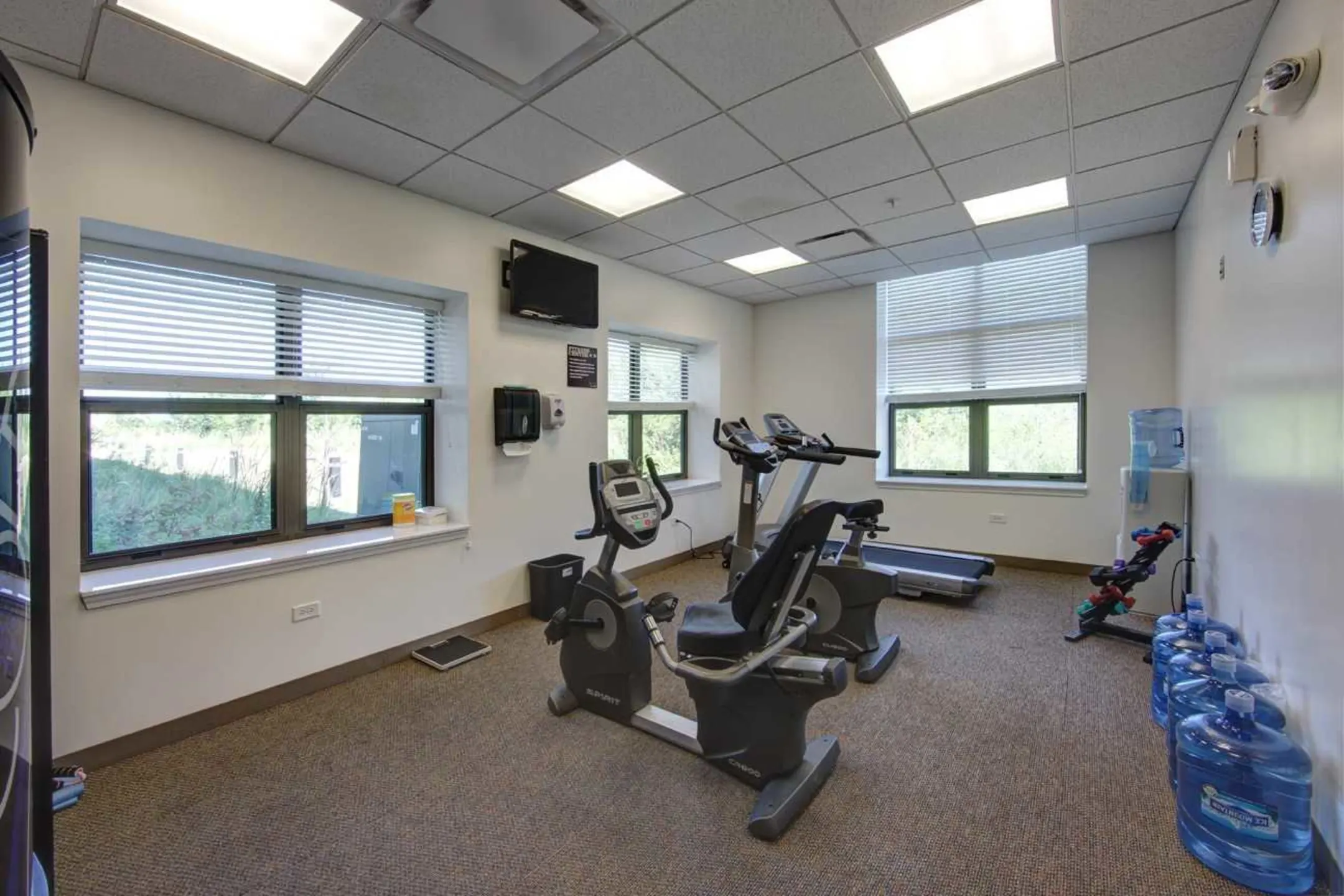 Fitness Weight Room - Fountain Square Senior Apartments - Waukegan, IL