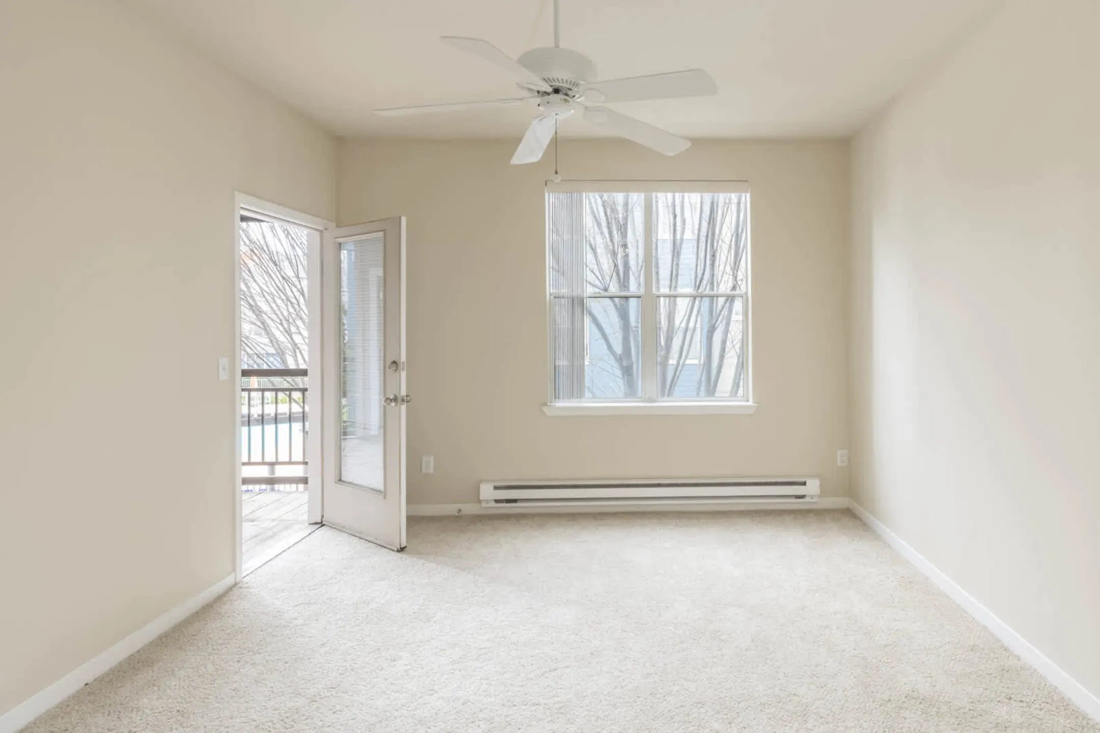 City Gate at Cupertino Apartments Cupertino, CA 95014