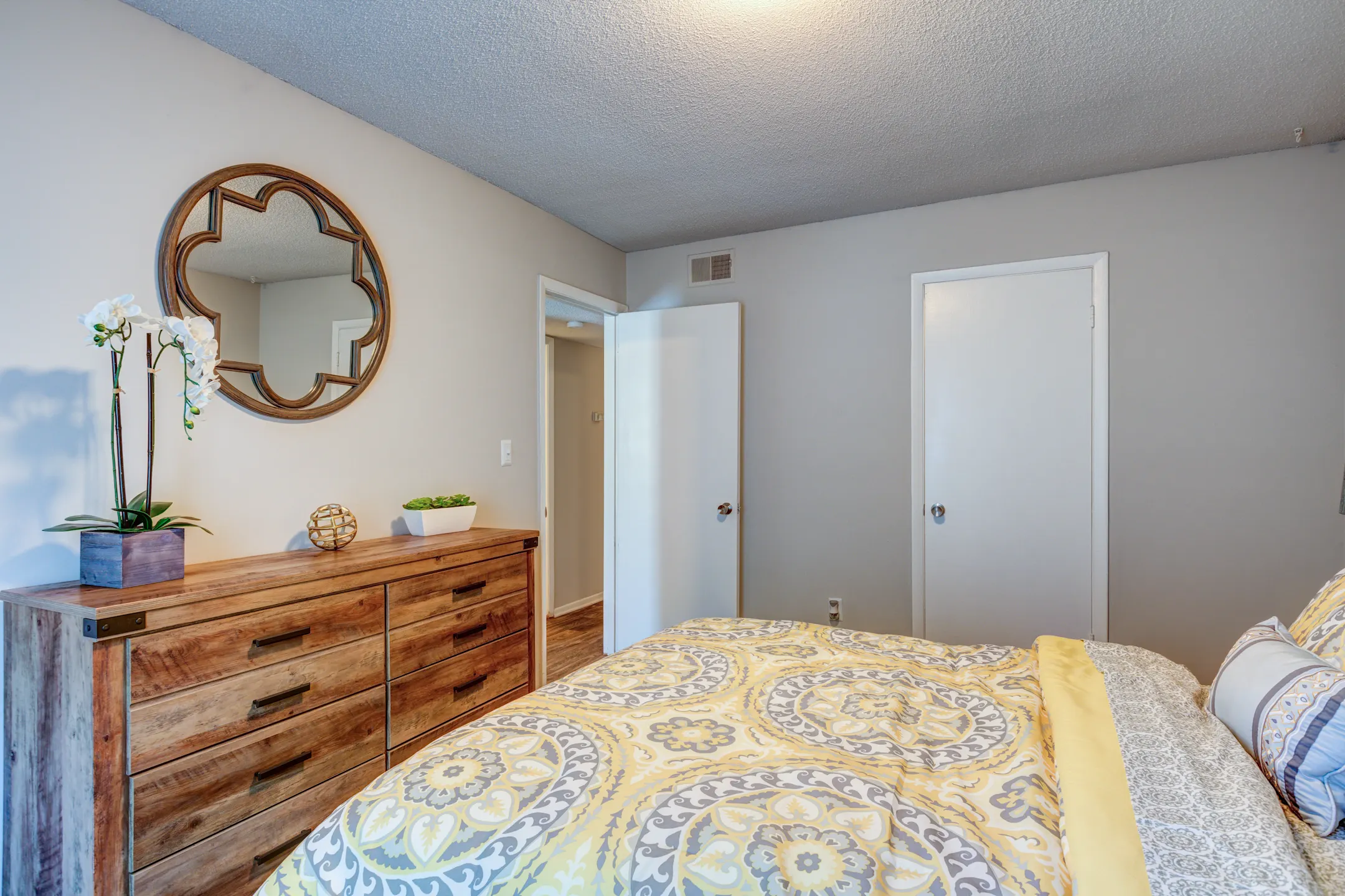 Hickory Ridge Apartments Greenville, SC 29615