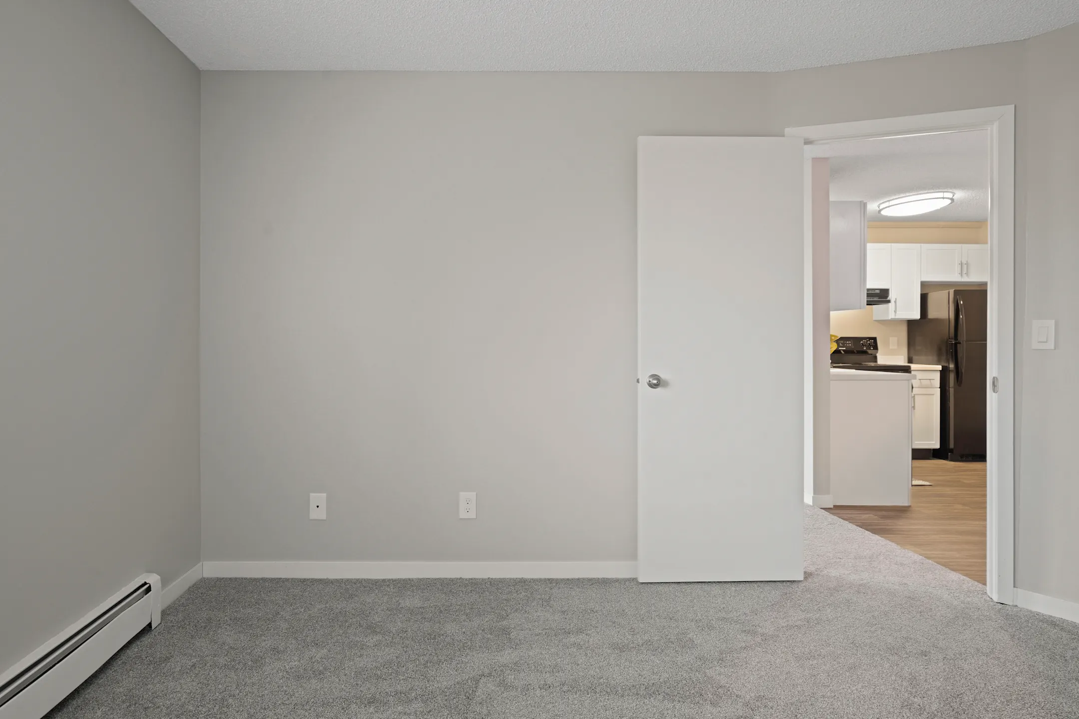 Hillcrest Place Apartments Apartments Saint Paul, MN 55117