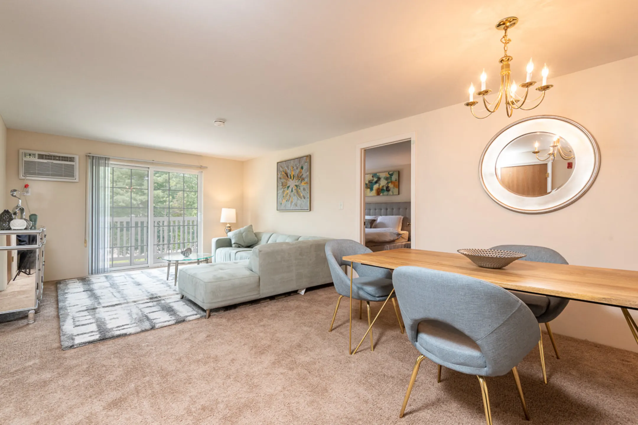 Carlton Oaks Apartments Salem, NH 03079