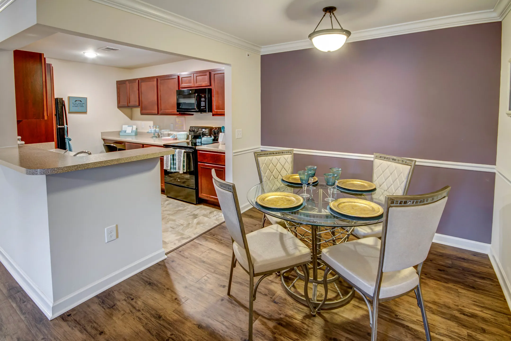 Nicholas Place Apartments 2759 Towne Boulevard Middletown, OH