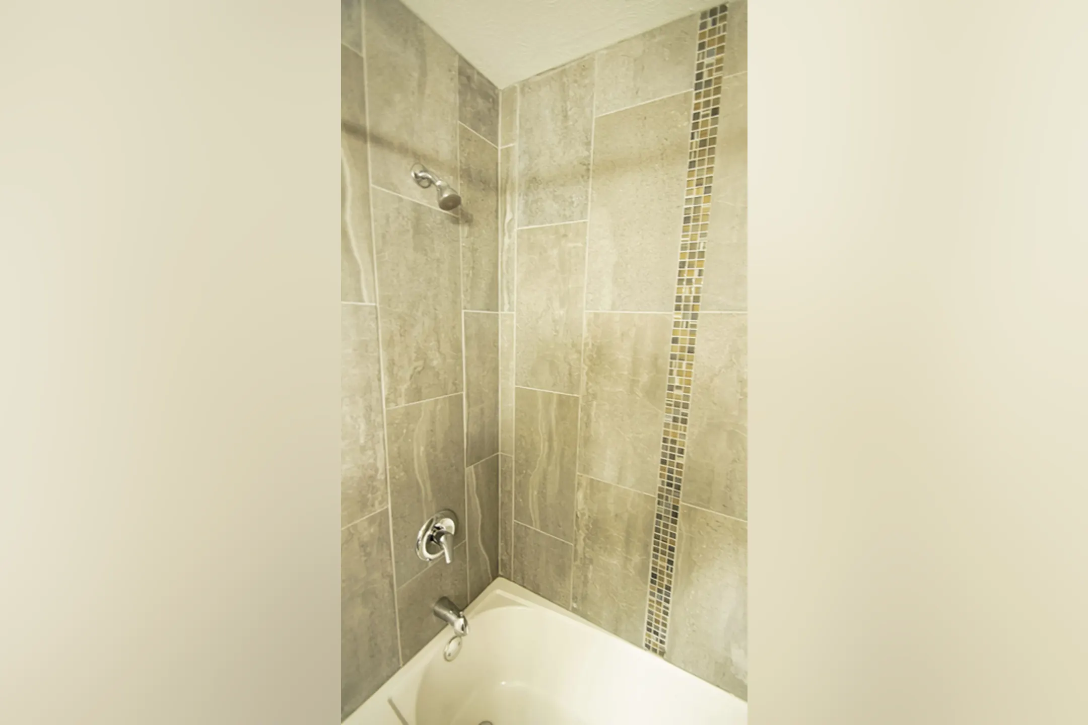 Westwood Apartments 411 Lafayette Rd Medina, OH Apartments for Rent