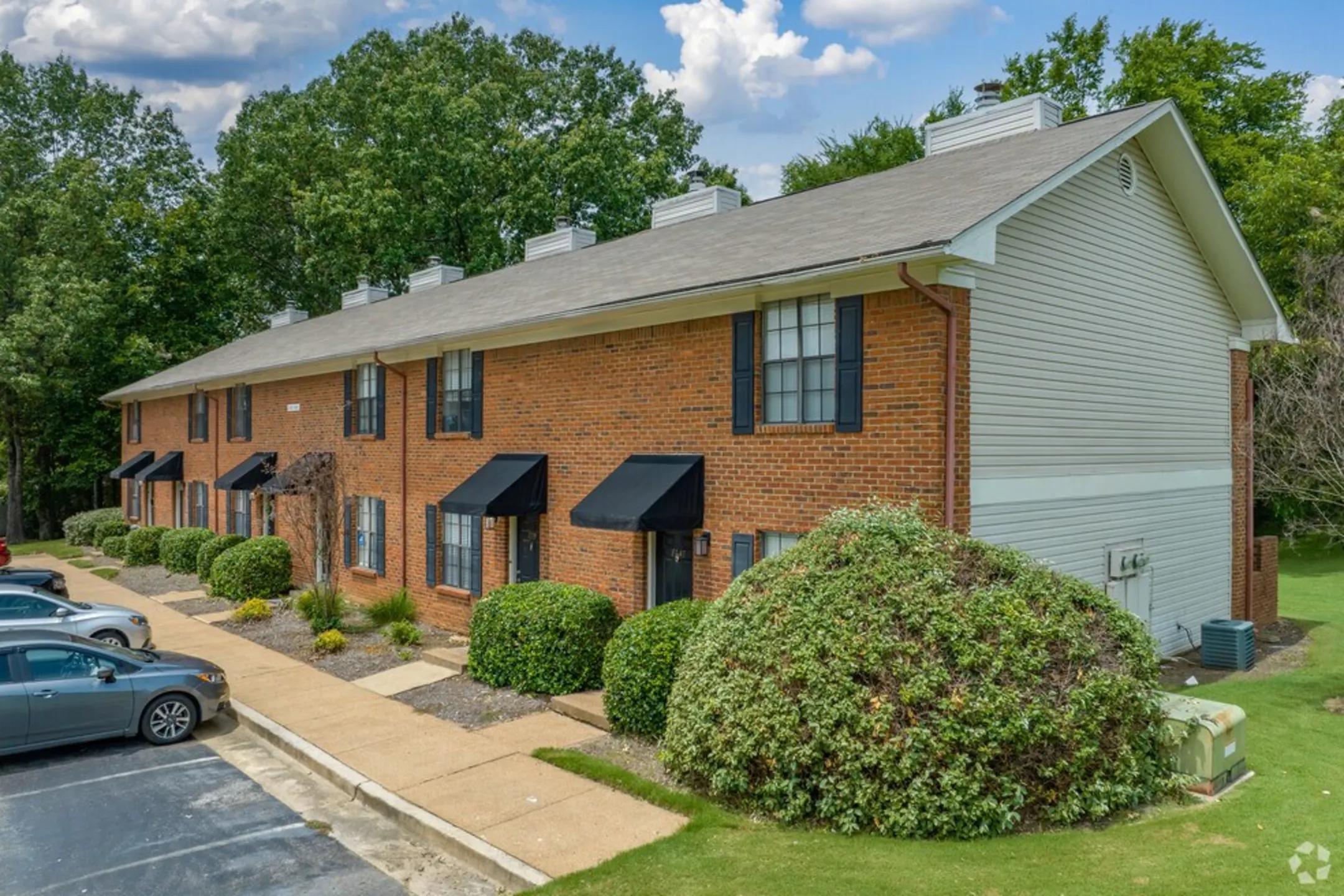 Cordova Creek Apartments - Cordova, TN 38016