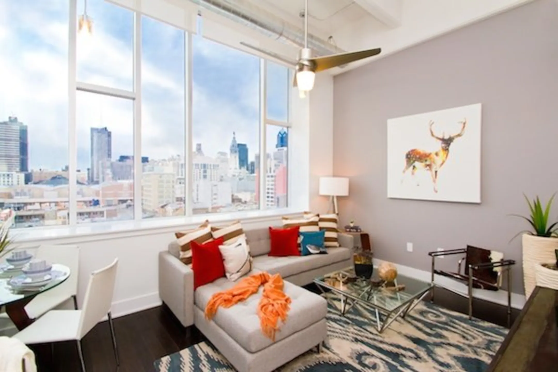 Living Room - Goldtex Apartments - Philadelphia, PA