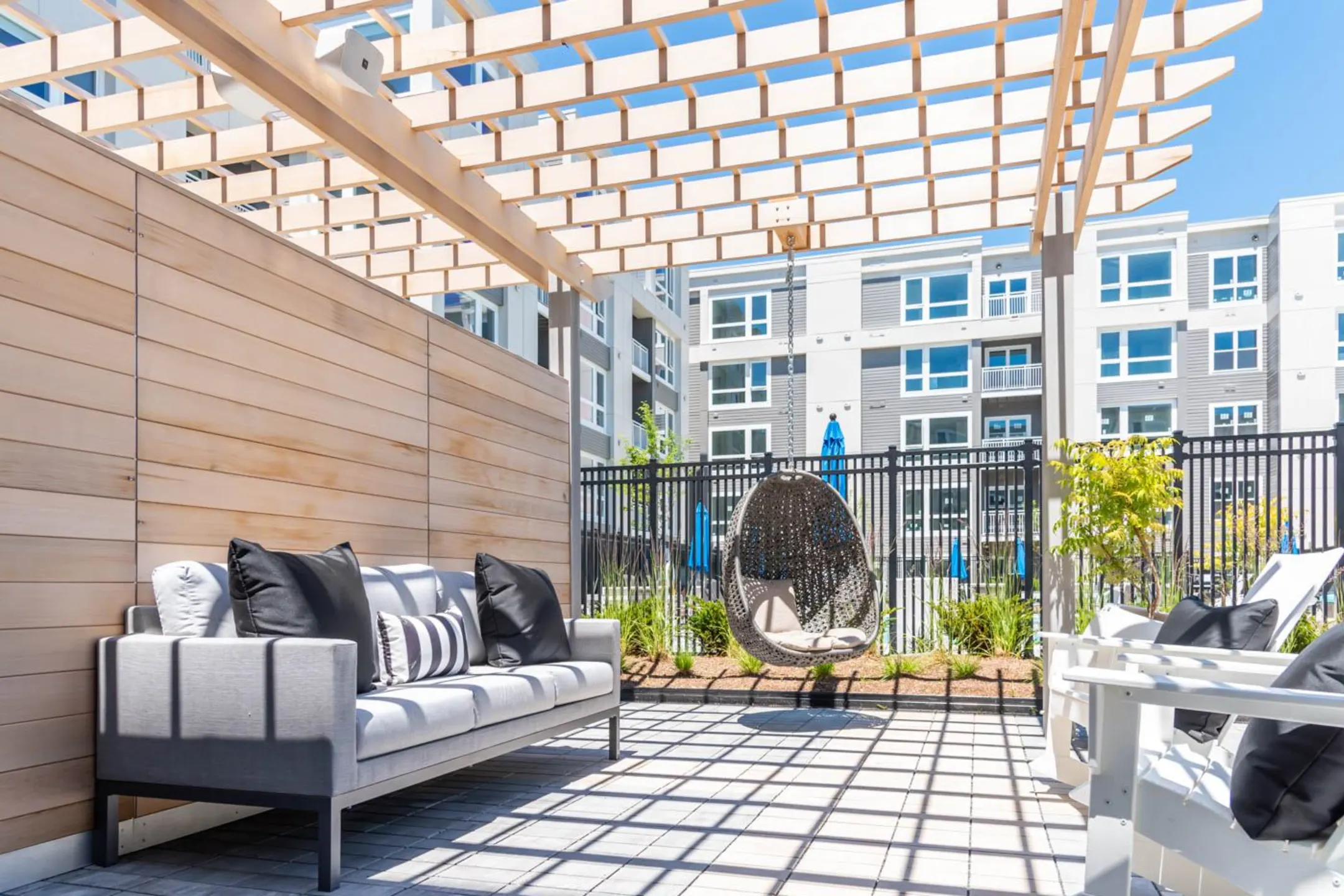 Union and West Apartments Walpole, MA 02081