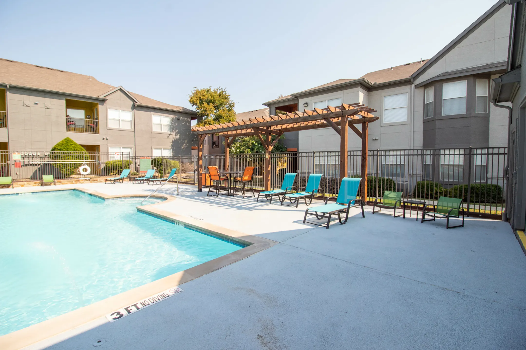 Flats on Chapel Apartments Waco, TX 76712