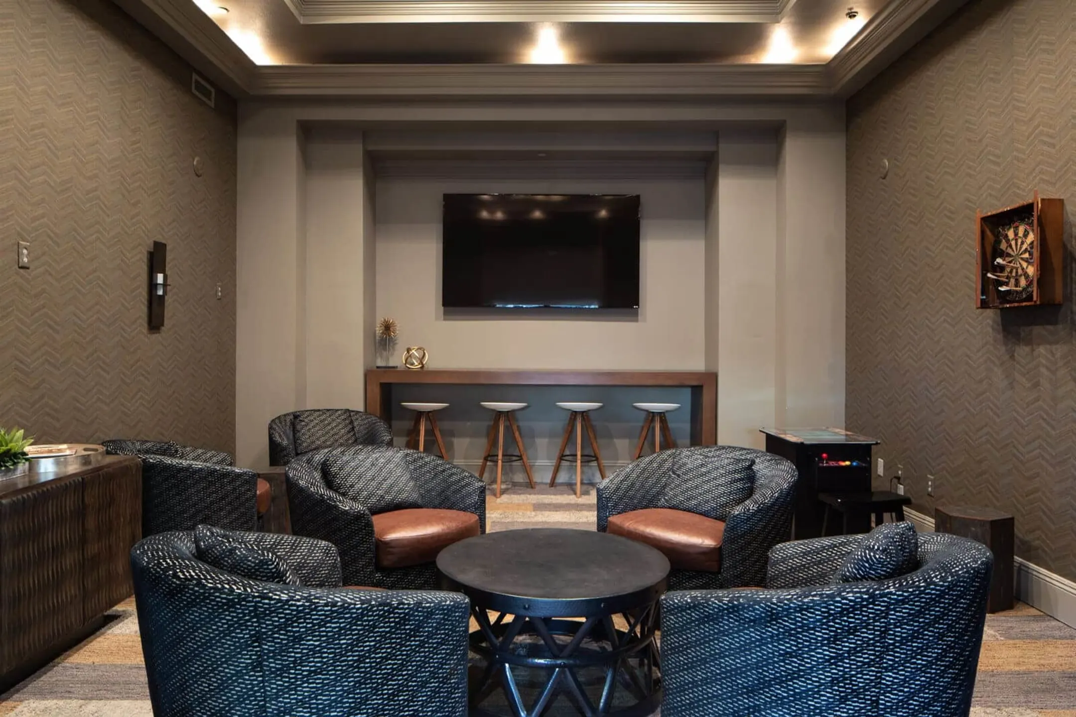 Quinn at Plymouth 6110 Quinwood Ln N Plymouth, MN Apartments for