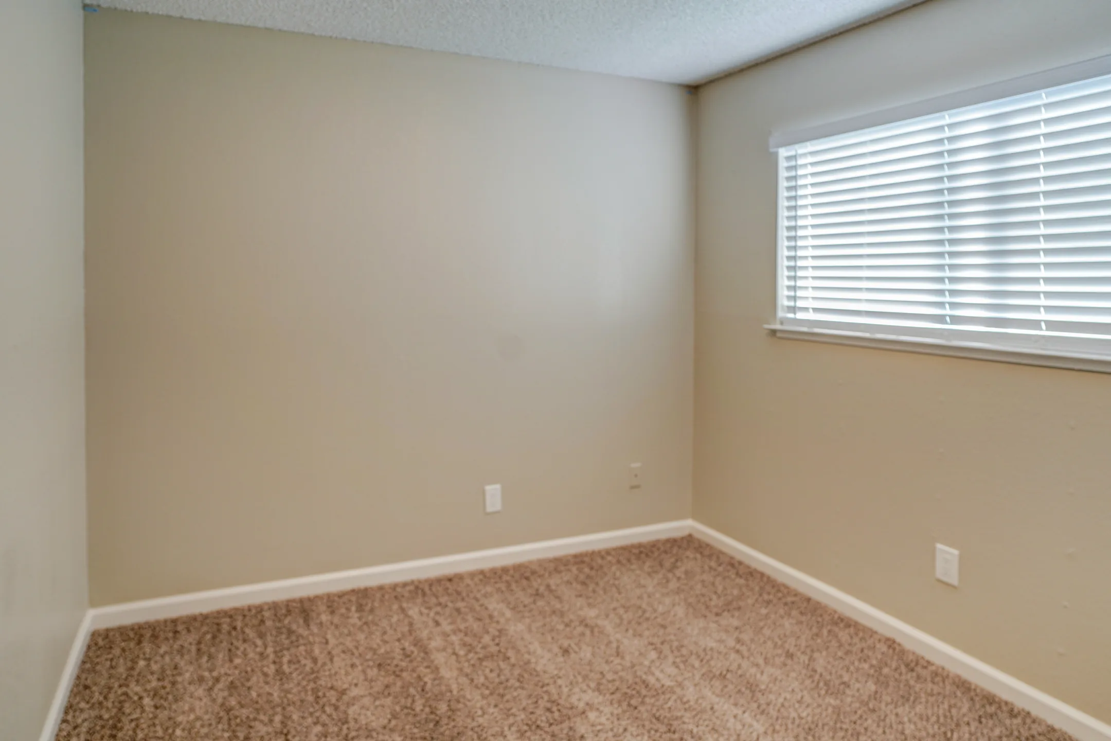 Sutter Commons Apartments 1341 Dustin Dr Yuba City, CA Apartments