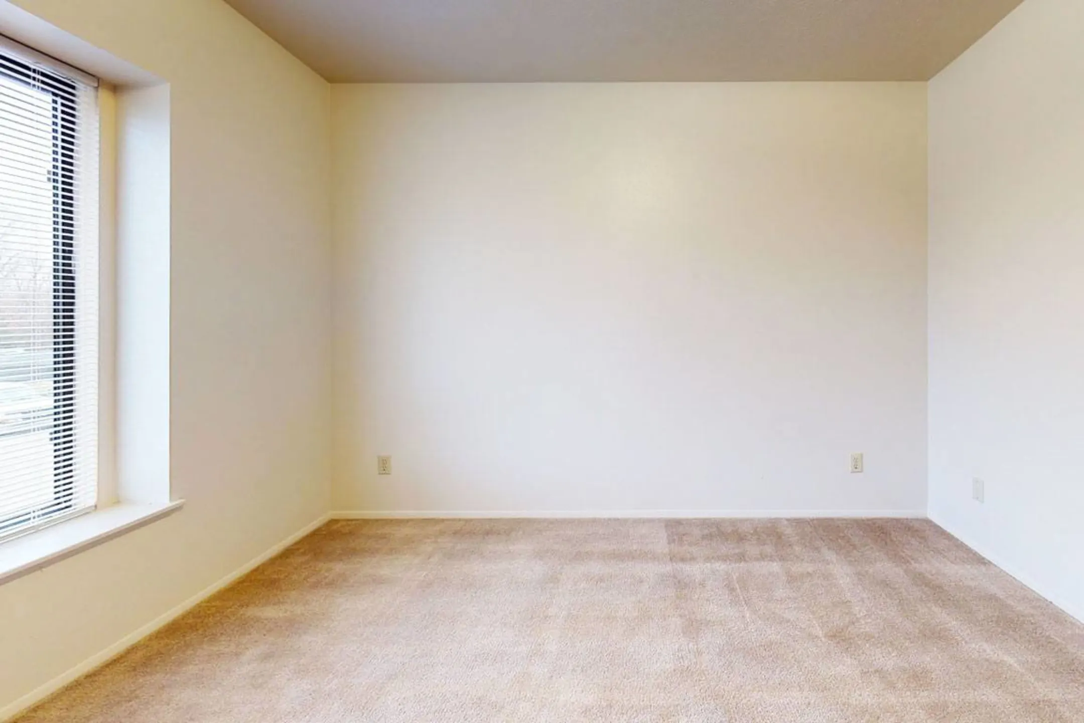 Pine Knoll Apartments Apartments Battle Creek, MI 49014