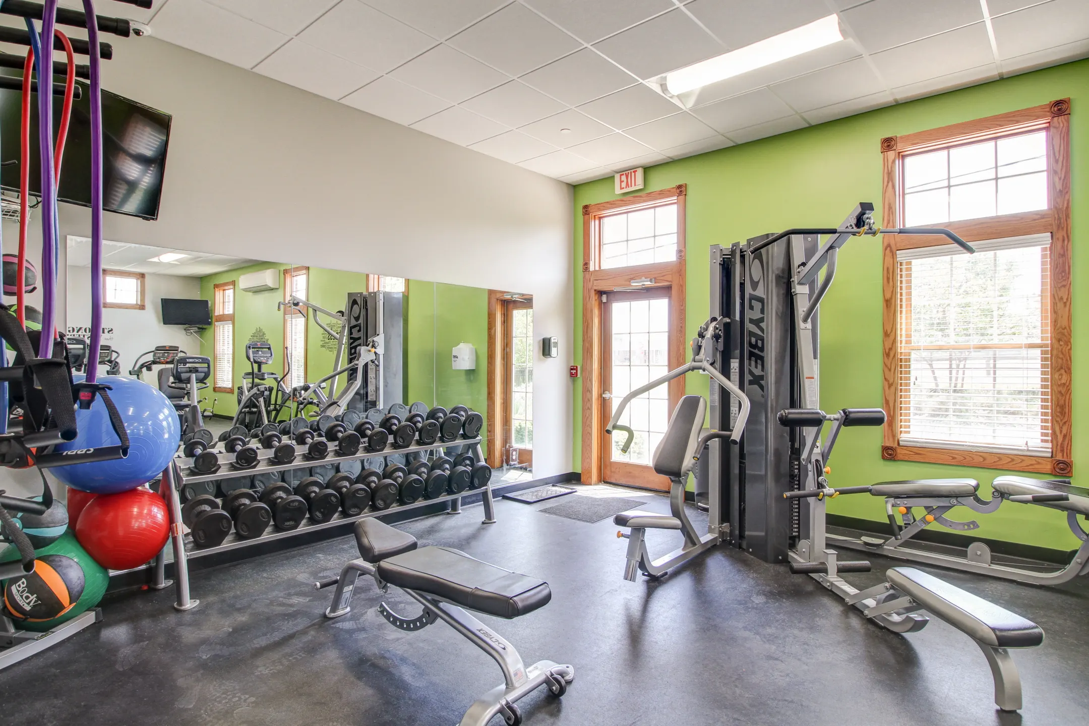Fitness Weight Room - Town Commons - Howell, MI