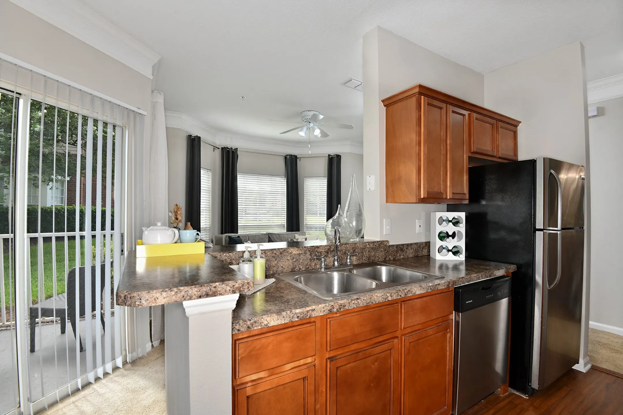 54 Magnolia 9800 Touchton Rd Jacksonville, FL Apartments for Rent