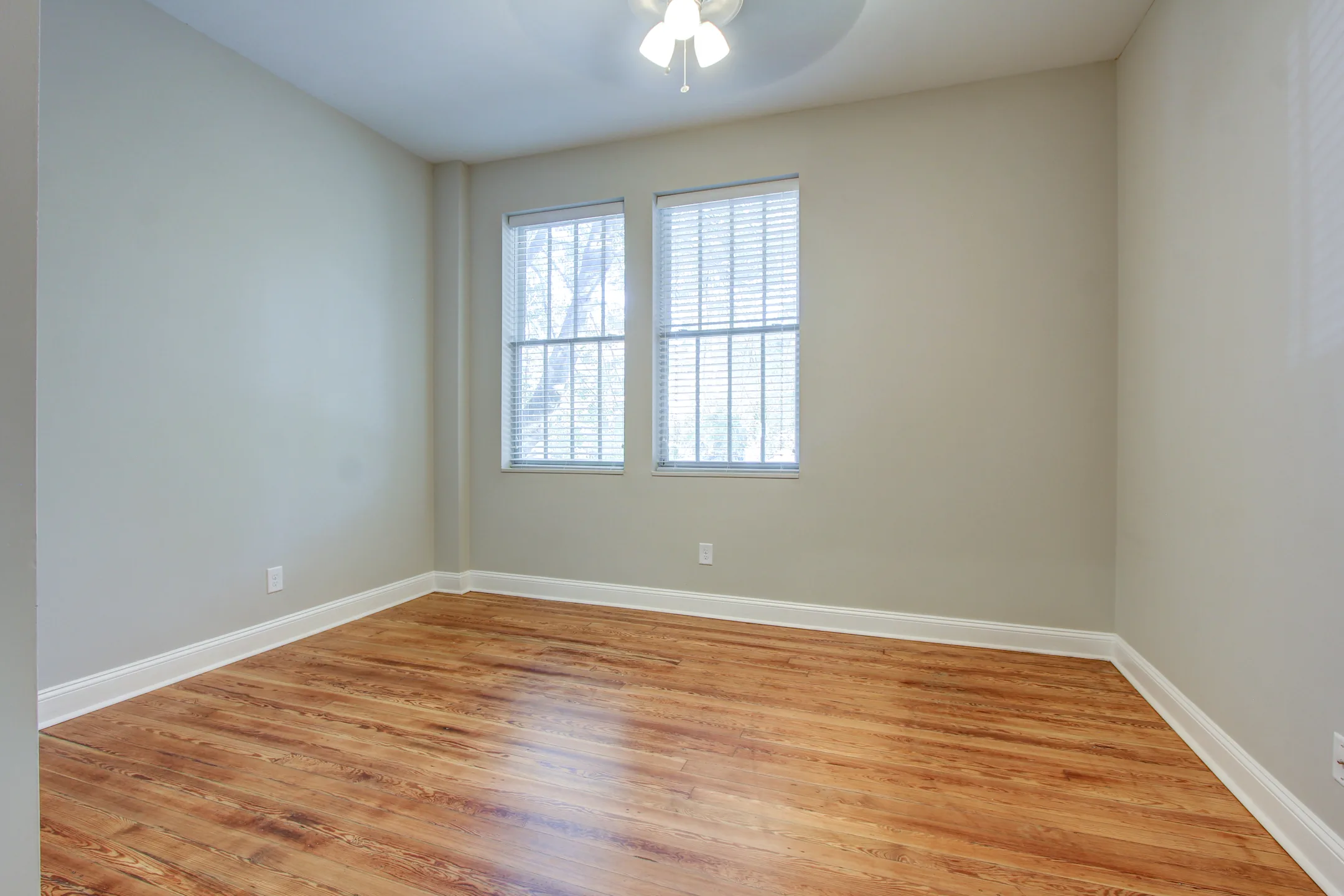 Hampton West Apartments Charleston, SC 29403