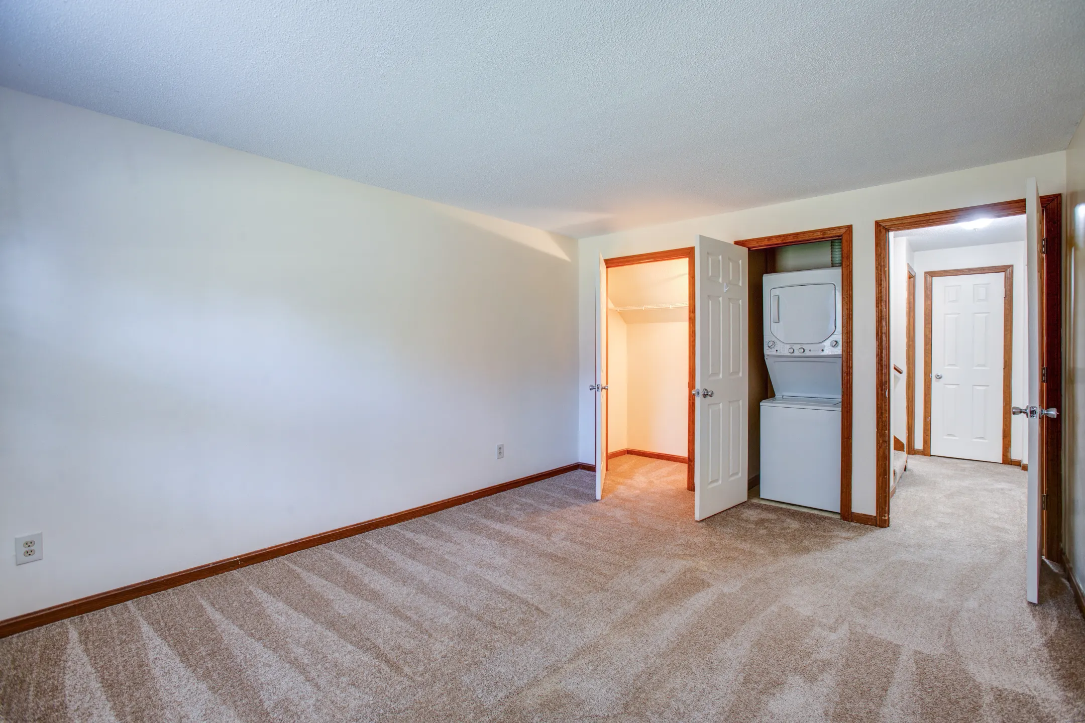 Merrimack Meadows Apartments Merrimack, NH 03054