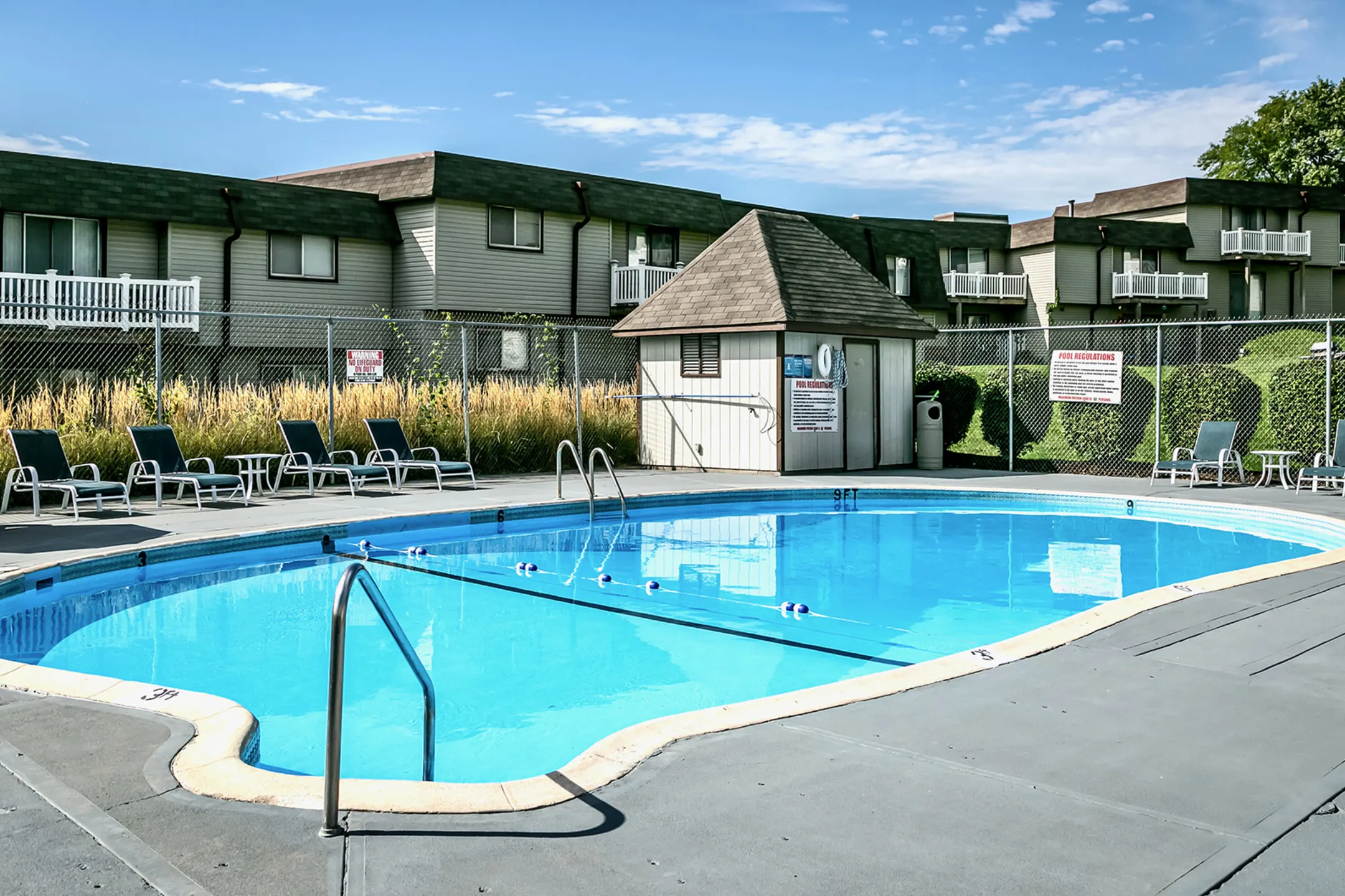 Pool - Fairway Apartments - Omaha, NE