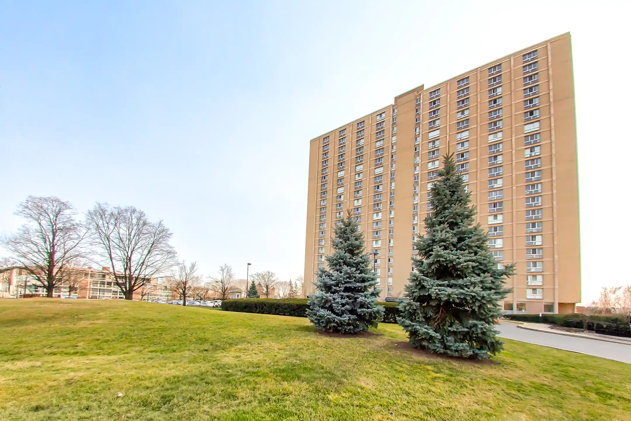 City Place Detroit Utilities Included! Apartments Detroit, MI 48207