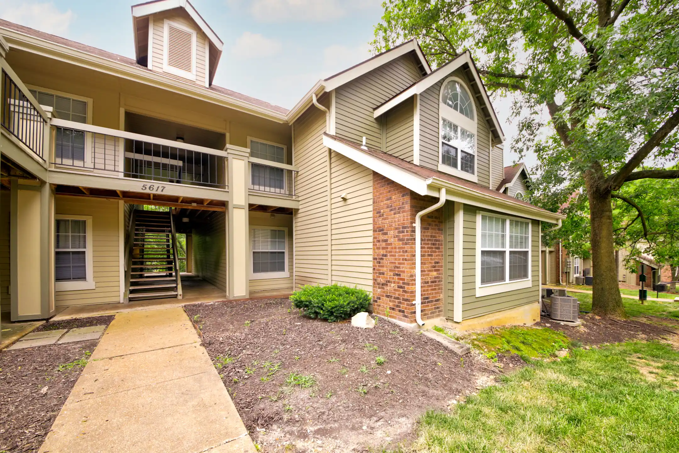 Hunter's Ridge Apartments Saint Louis, MO 63129