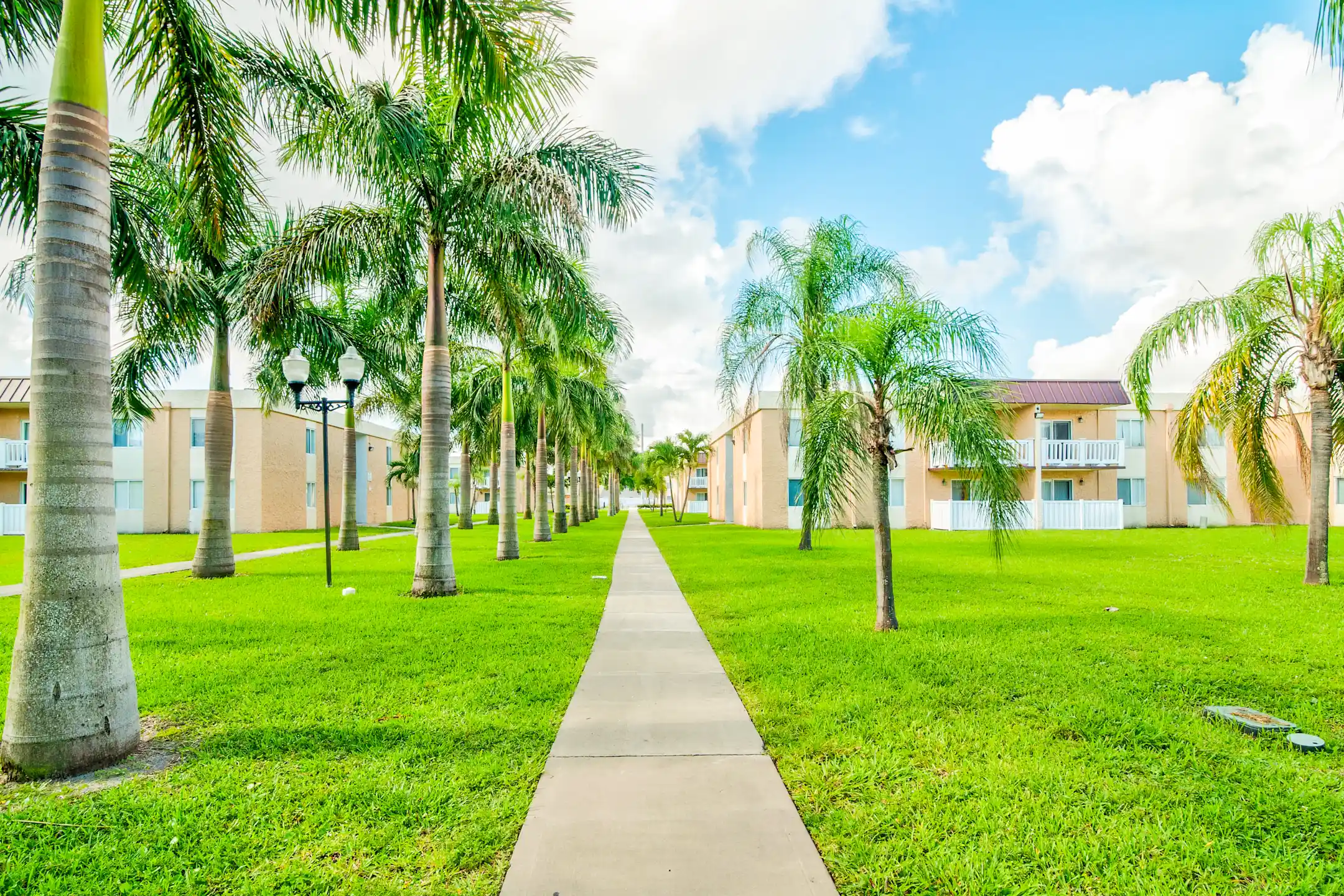 Windsor Forest Apartments 250 W Sample Rd Pompano Beach, FL for