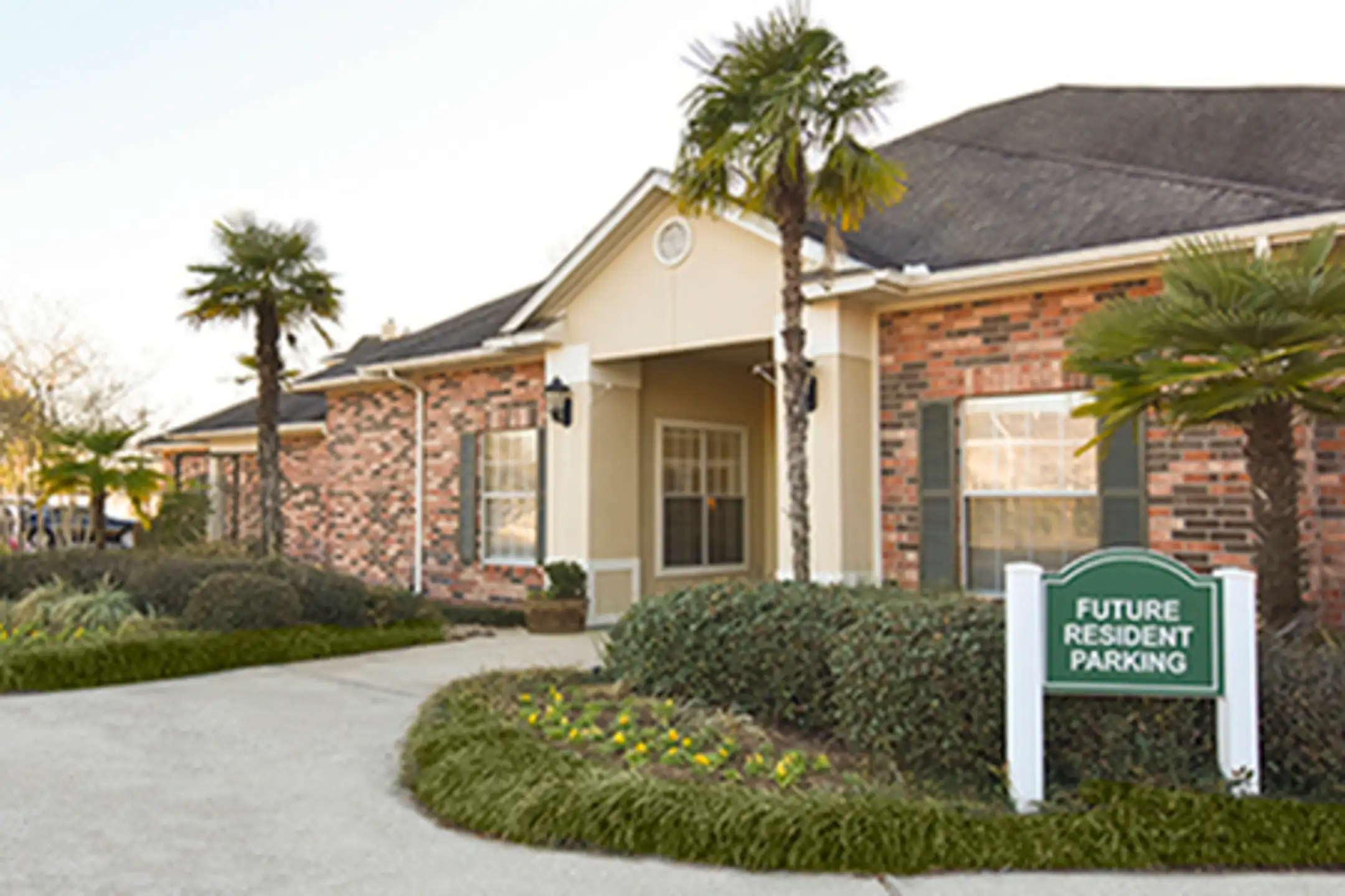 Spring Brook Apartment Homes 15580 Oneal Rd Baton Rouge, LA