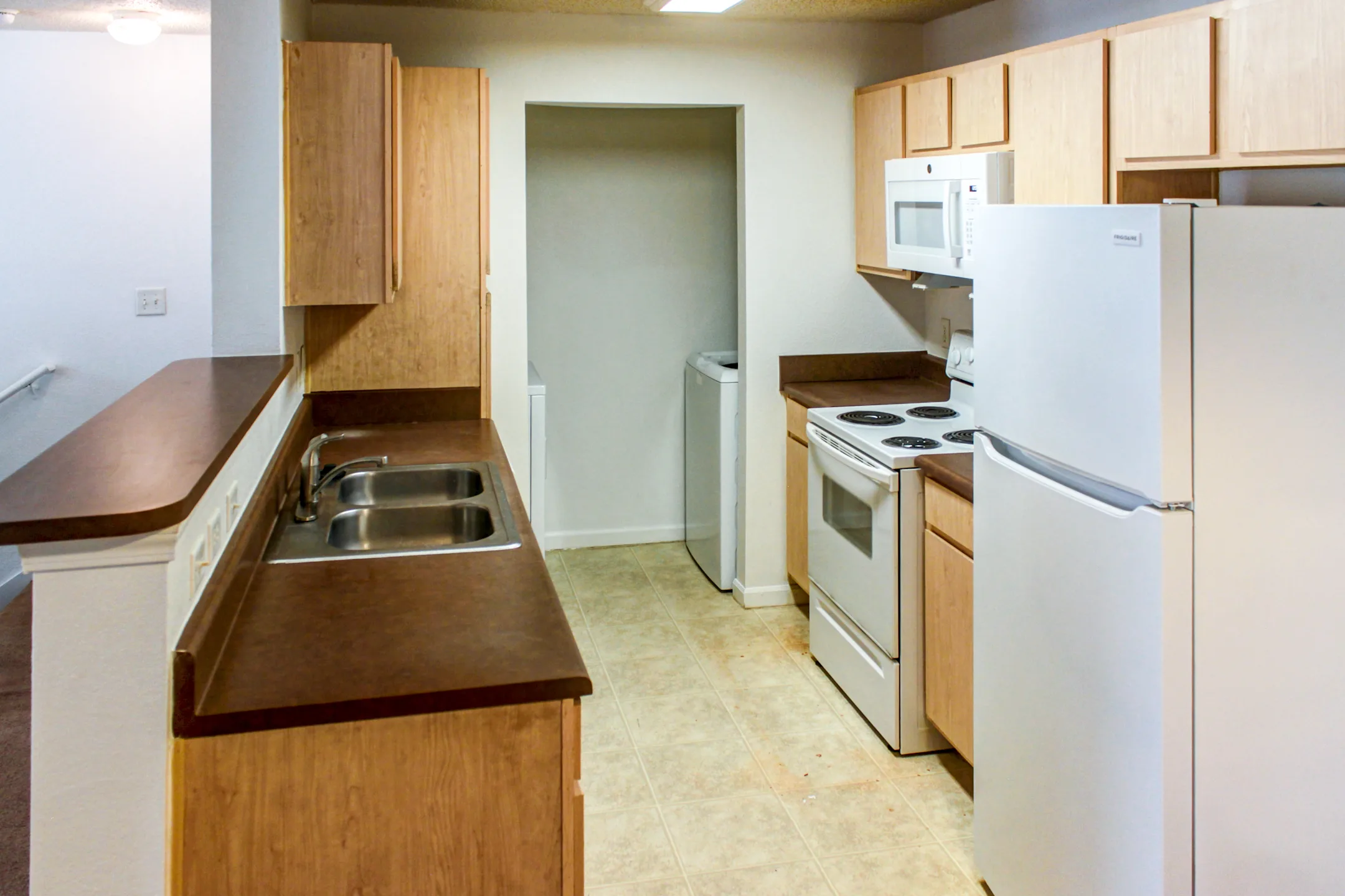 KNOLLWOOD HEIGHTS APTS Apartments Big Spring, TX 79720