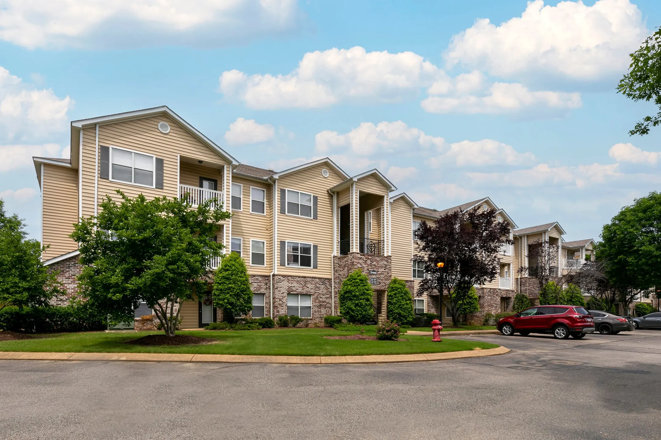 Villas at Cordova 8546 Prestine Loop Cordova, TN Apartments for
