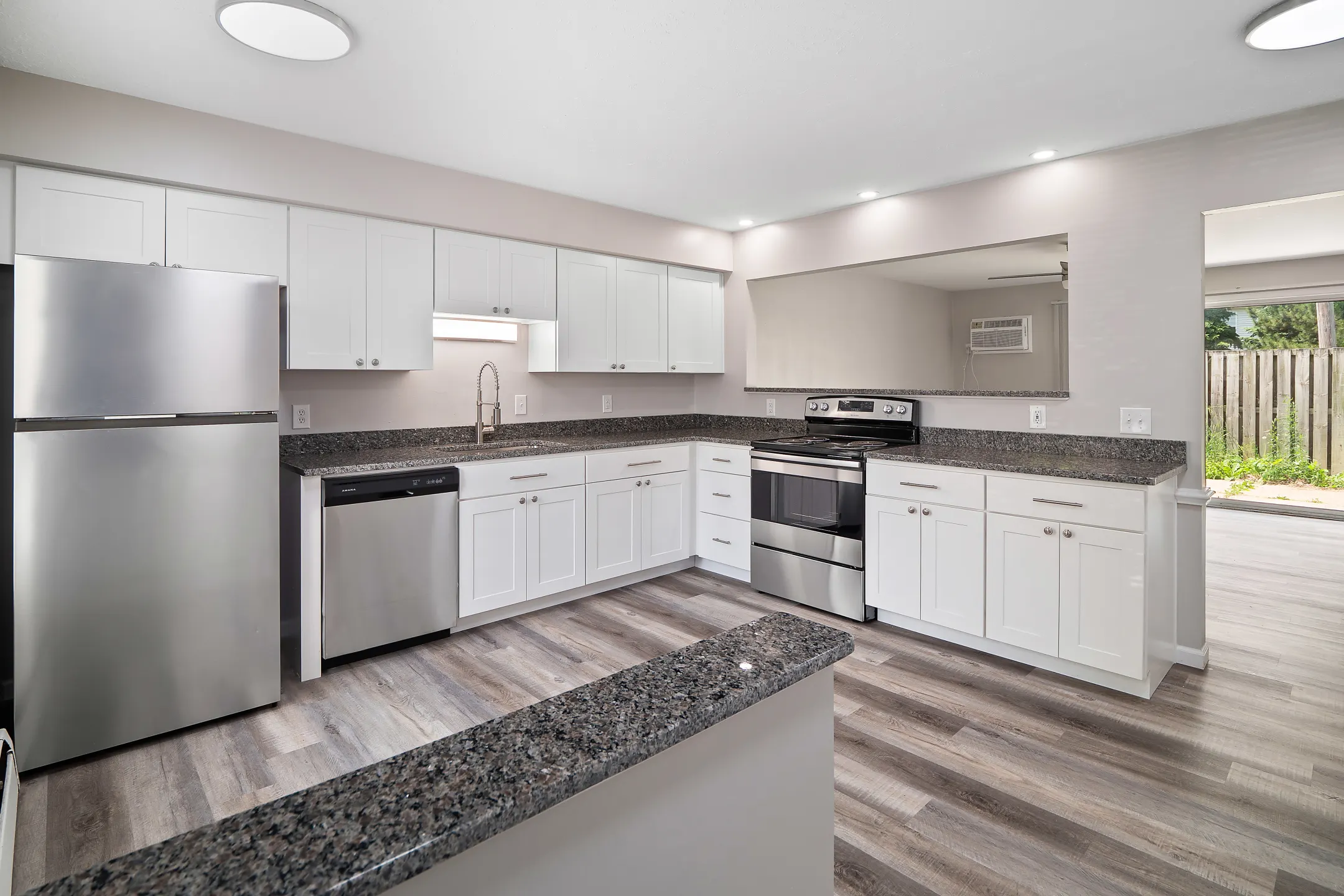 Kitchen - Concord Townhomes - Mentor, OH