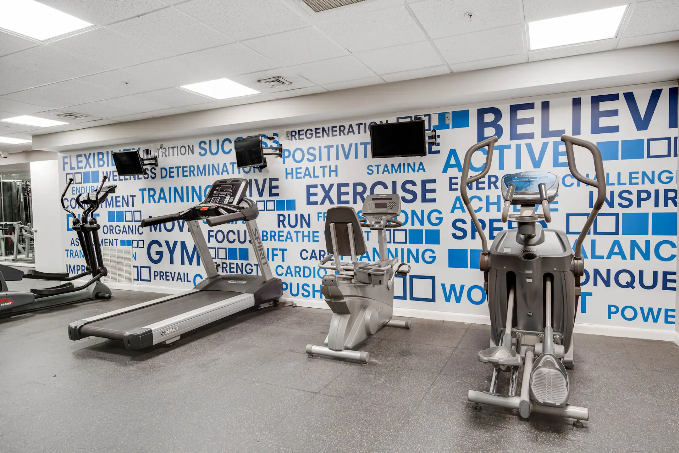 Fitness Weight Room - Columbia Pointe Apartment Homes - Columbia, MD