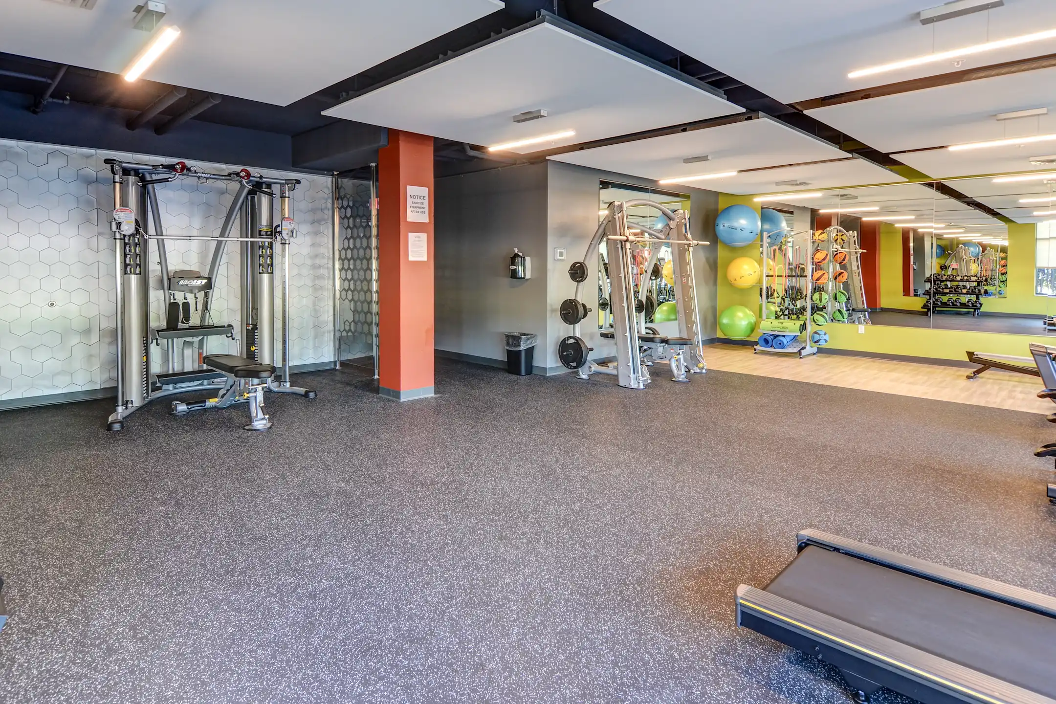 Fitness Weight Room - Liffey on Snelling - Saint Paul, MN