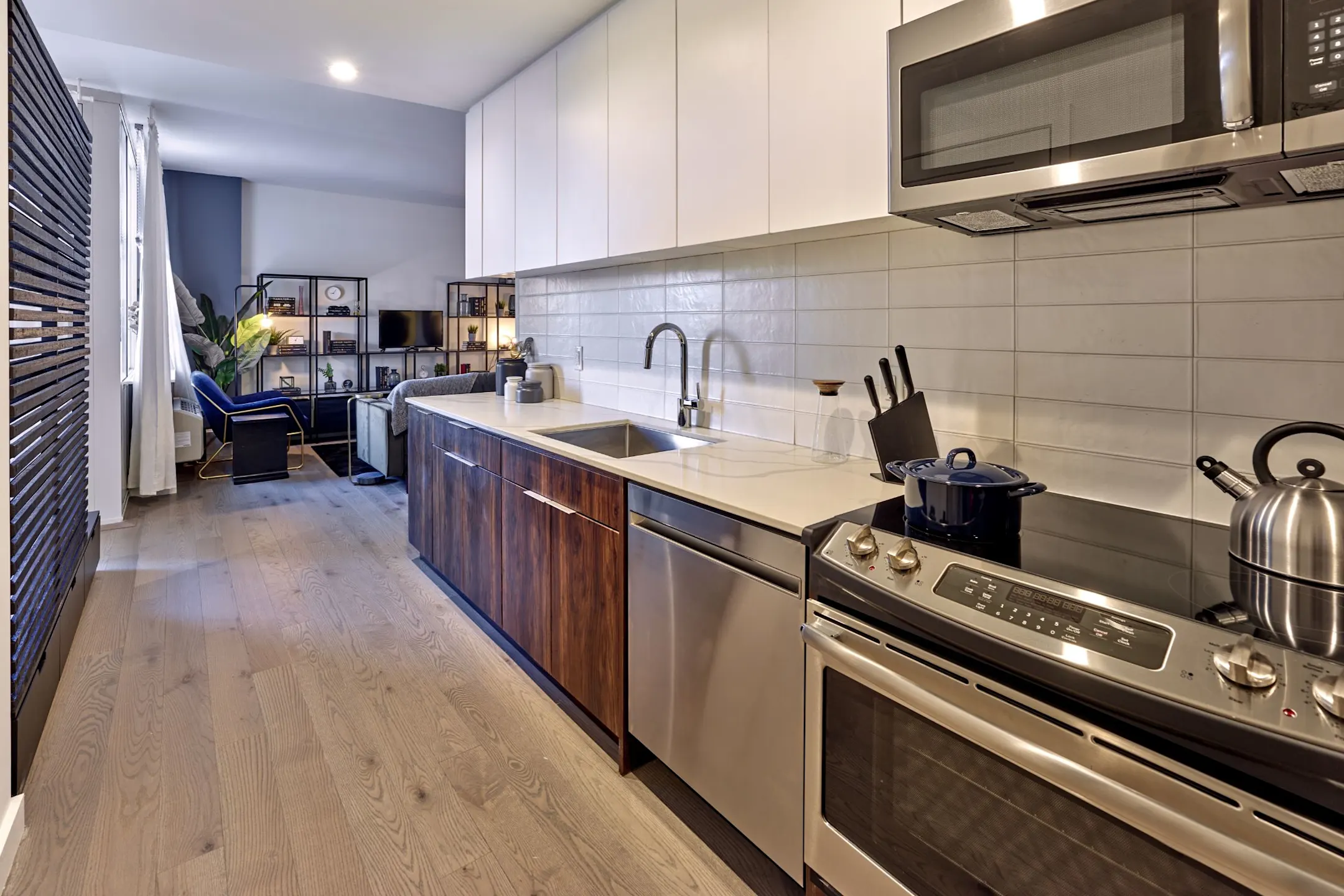 Kitchen - 7 Seventy House - Hoboken, NJ