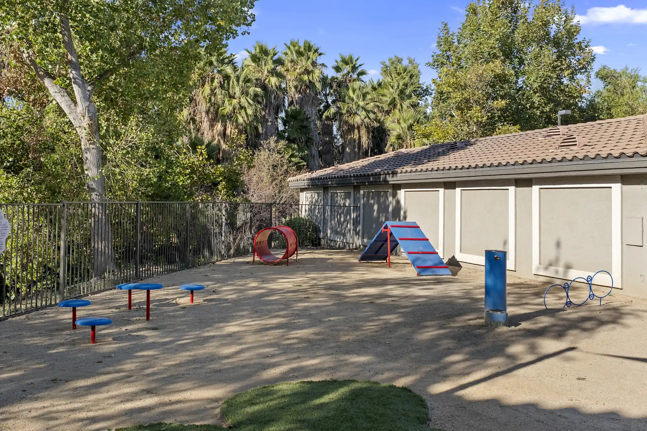Estancia at Mission Grove Apartments Riverside, CA 92508