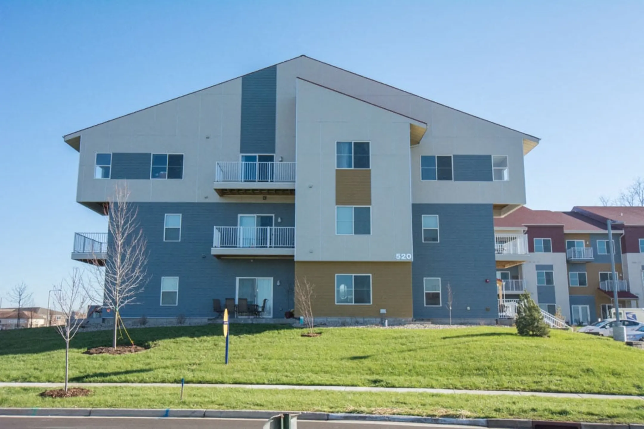 Artisan Square Apartments 520 Limerick Dr Cottage Grove, WI