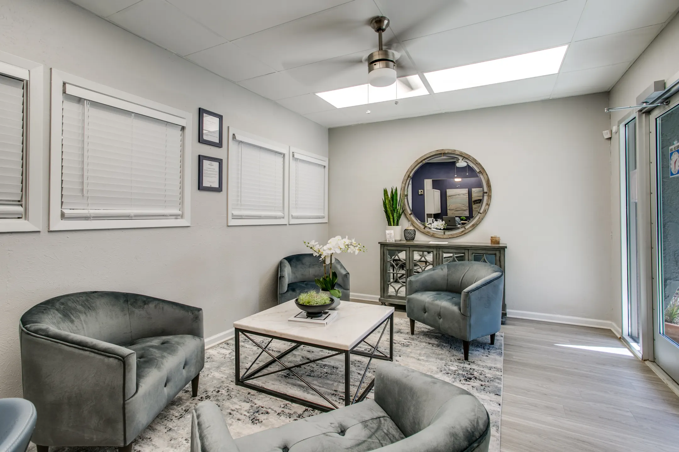 Spring Valley Apartments Euless, TX 76040