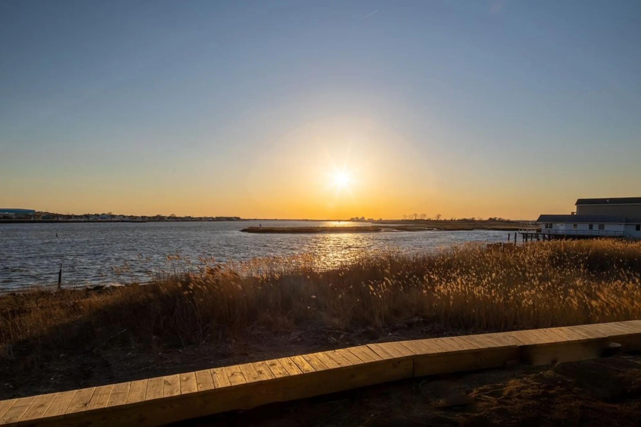 Avalon Harbor Isle Apartments Island Park, NY 11558