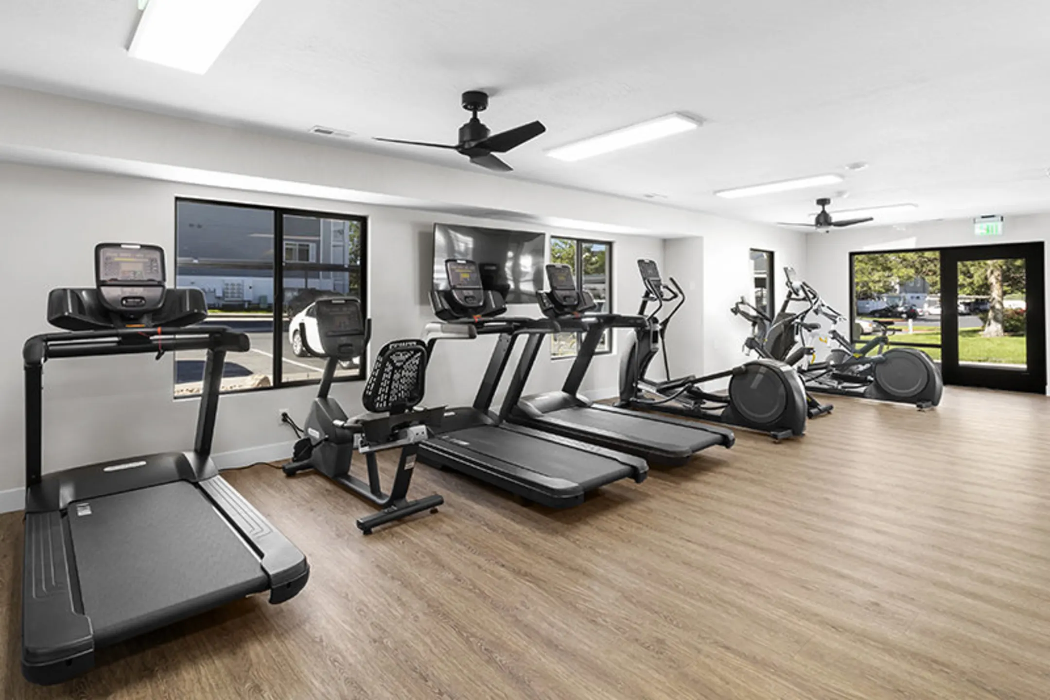Fitness Weight Room - Turnberry Luxury Apartments - Salt Lake City, UT
