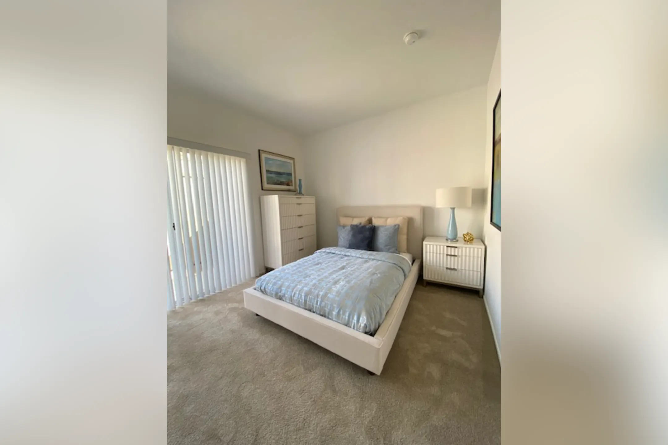 Bedroom - CentrePointe Apartments - Los Angeles, CA