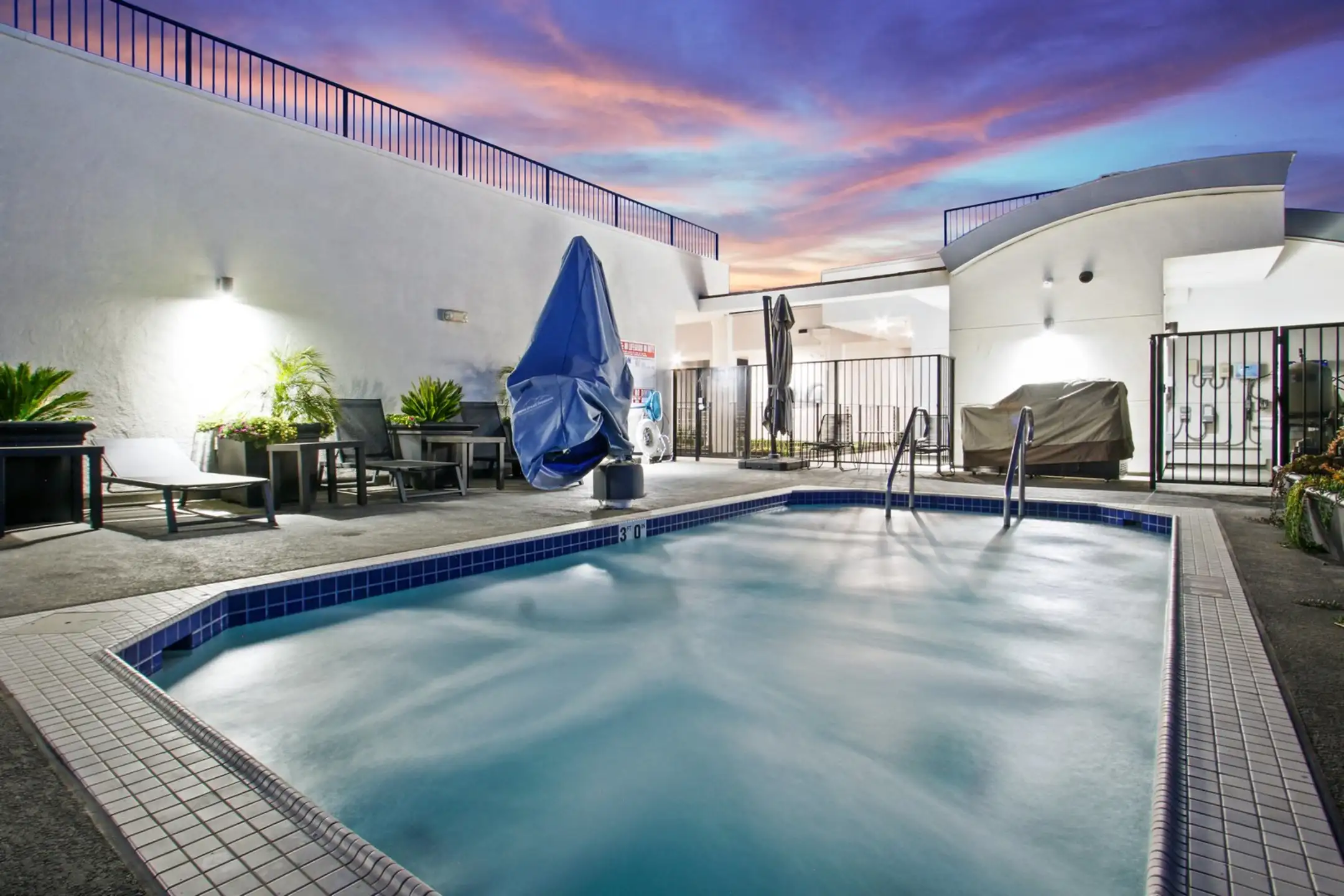 Art Set NoHo Apartments North Hollywood, CA 91601