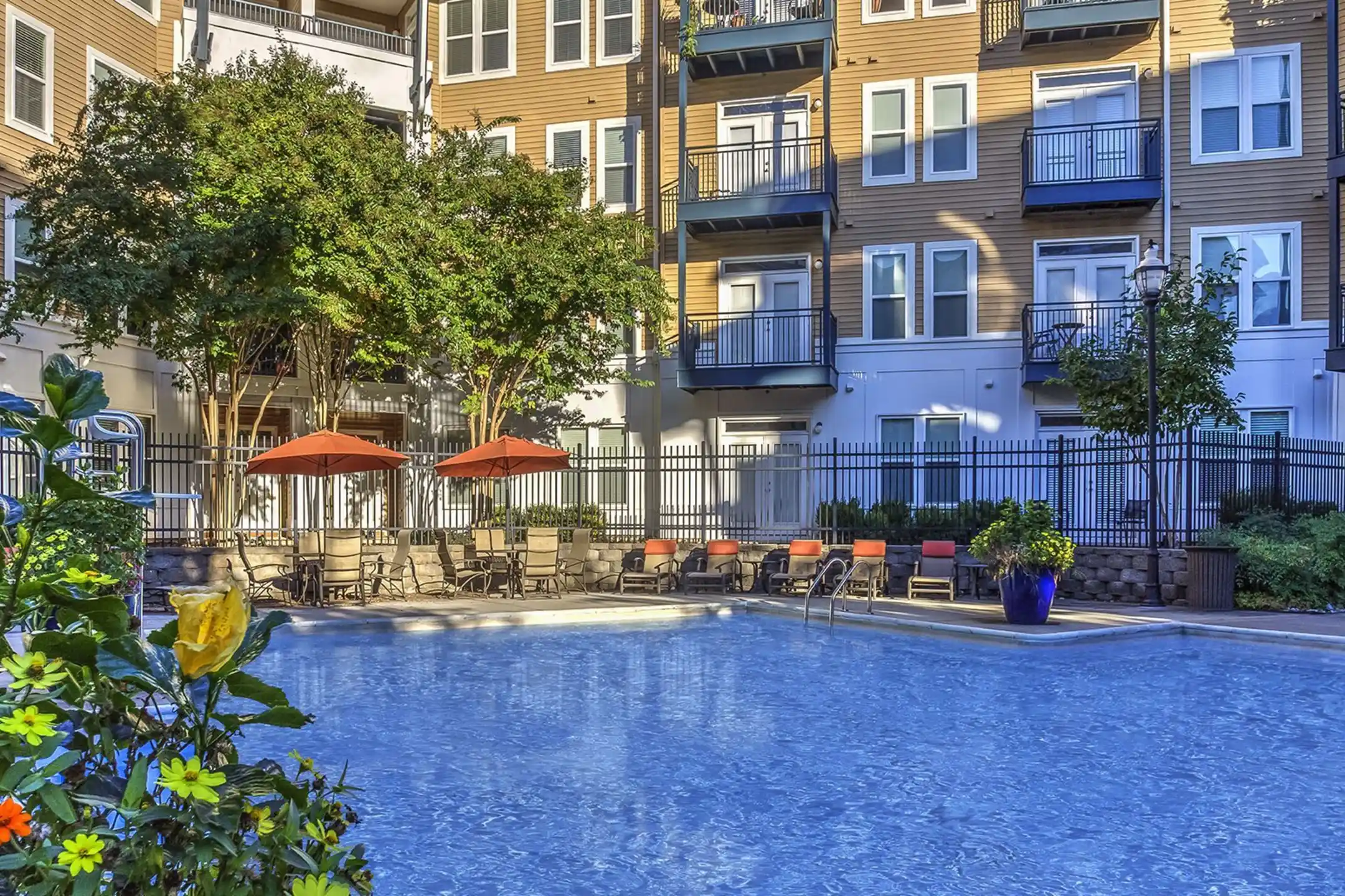 Camden Monument Place 12152 Monument Dr Fairfax, VA Apartments for