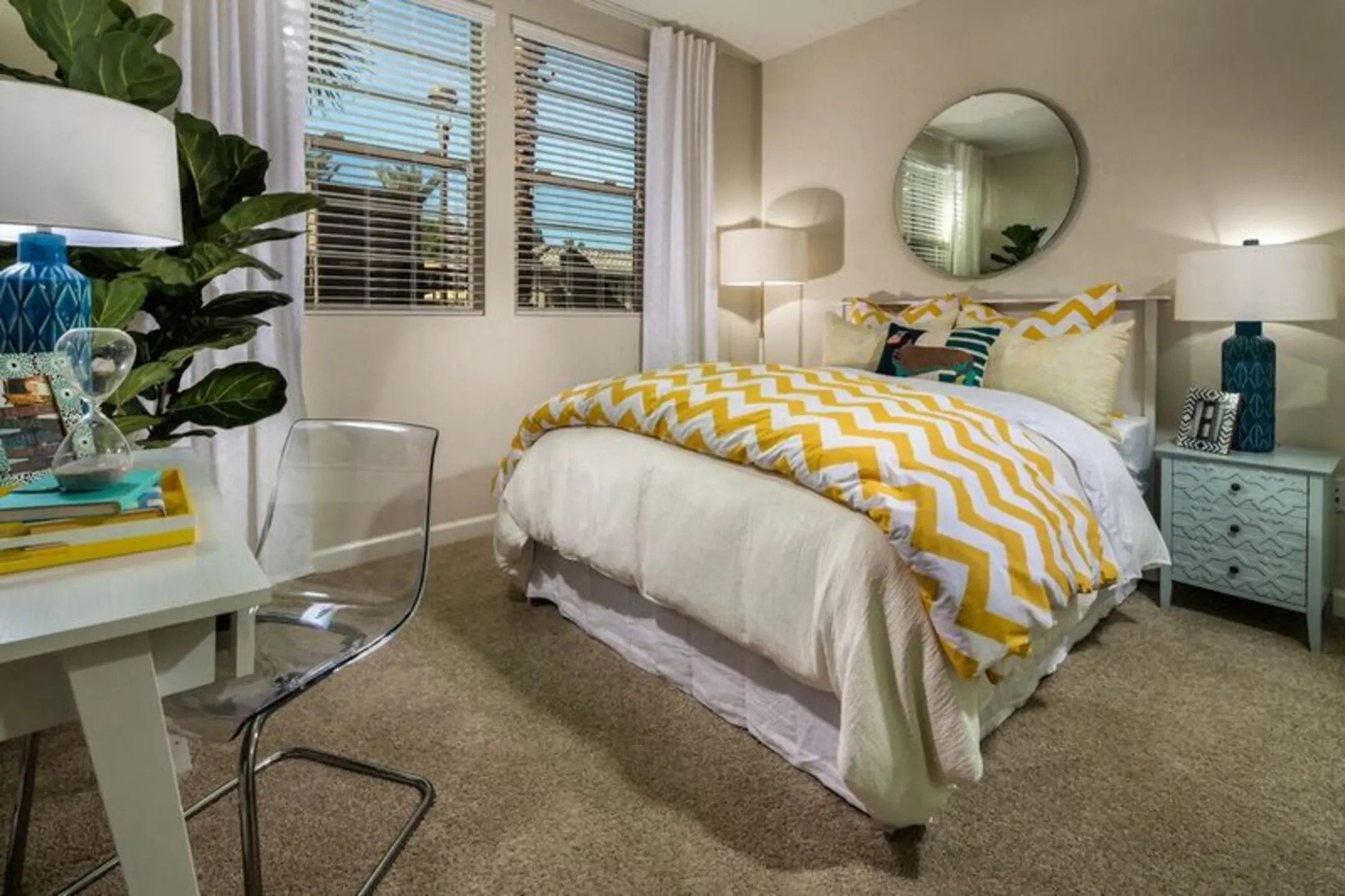 Solimar Apartments Wilmington, CA 90744