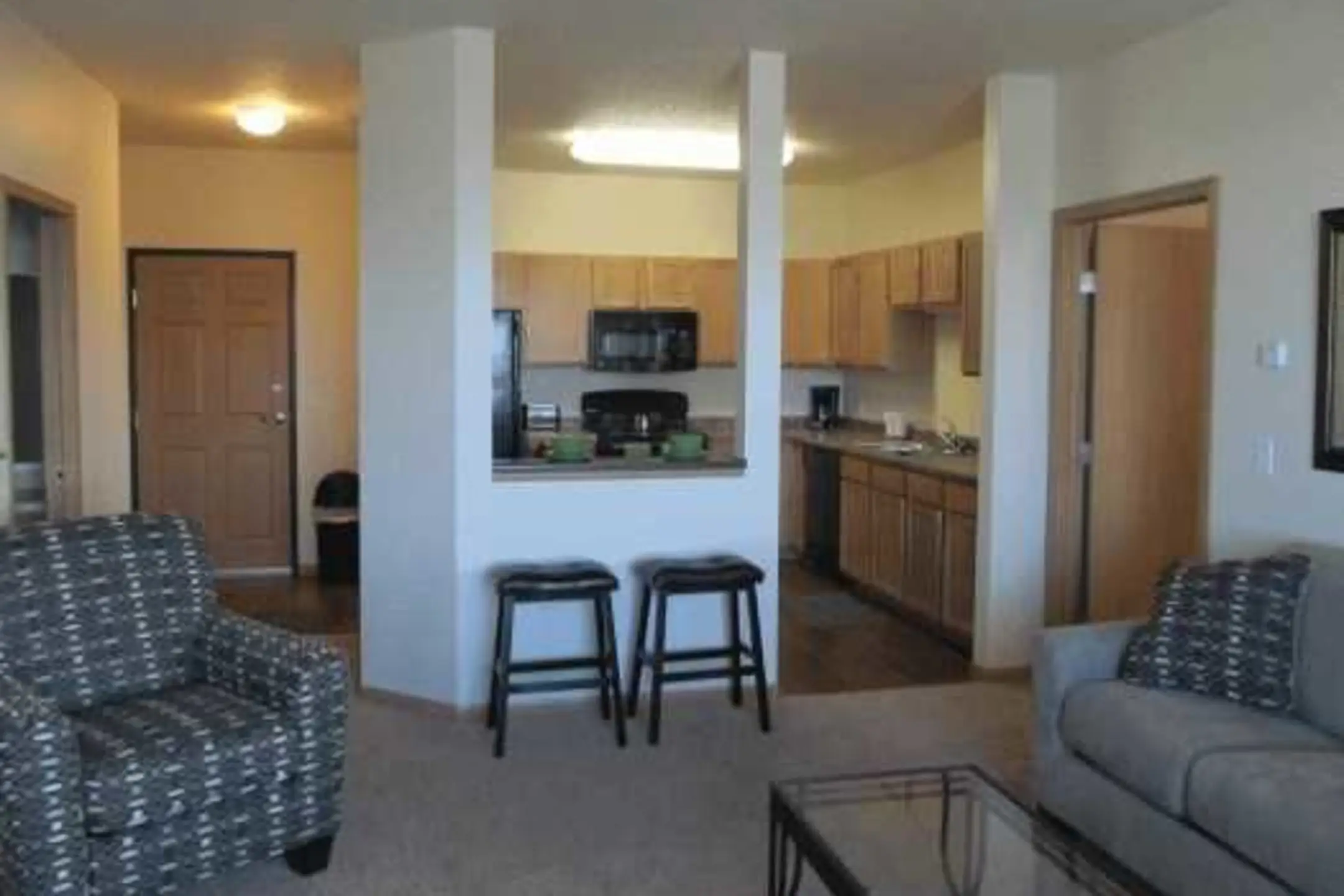 Amber Pointe Apartments - Fargo, ND